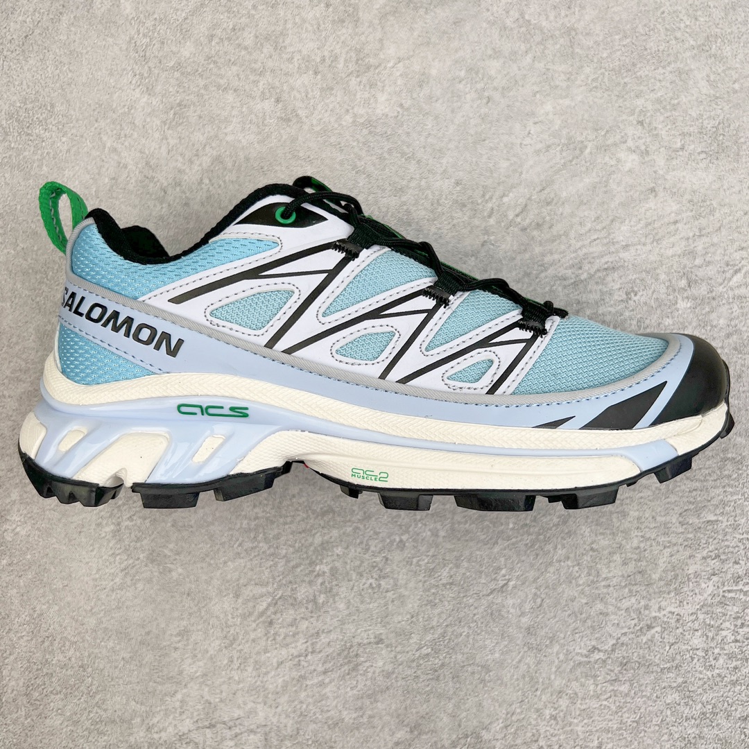＃绿X/GX 纯原福利 Salomon XT-6 萨洛蒙复古潮流户外机能登山跑鞋 纯原外贸平台特供订单 耗时半年巨作 全套原纸板楦头开发 原厂特供网布配套加持 确保原汁原味 完美呈现版型 原档数据独家私模五层组合大底 男女鞋同步官方开发至46.5 原装Ortholite轻量化鞋垫 中底布带钢印编号 原厂TPU锁扣 进口港宝加持 后跟自然饱满 还原公司包裹性 鞋面以“锯齿”状的包裹系统呈现 在基色底之下加入了各种色点缀 将公司的最新技术和时尚前卫的造型融入耐用的长跑款式中 鞋面由 TPU 薄膜制成 并焊接在高耐磨网眼上 使其既时尚又坚固 由 ACS底盘支撑 可增强稳定性和支撑力 以及由橡胶凸耳 Contragrip外底覆盖的 EVA 缓冲中底 旨在应对崎岖的地形 鞋舌上的彩色Salomon 标签、Quicklace 系统以及鞋头、鞋舌和鞋跟上的附加品牌使细节更加完美 让穿着者可以轻松驾驭户外与通勤下的任何运动生活场景 无缝鞋身户外随意纵横 颜值与脚感兼备 出街通勤 绝对非常吸睛 你值得拥有 尺码：36 36.5 37.5 38 38.5 39 40 40.5 41 42 42.5 43 44 44.5 45 46 46.5 注意：偏小1码-选品中心