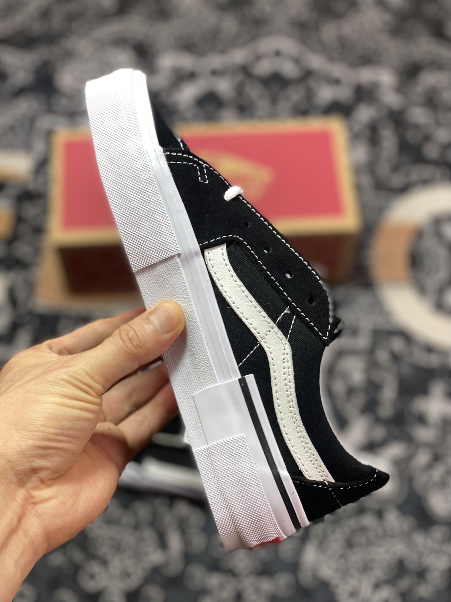 150 Vans Sk8-Low 解构主义 黑白 以黑白条经典鞋型