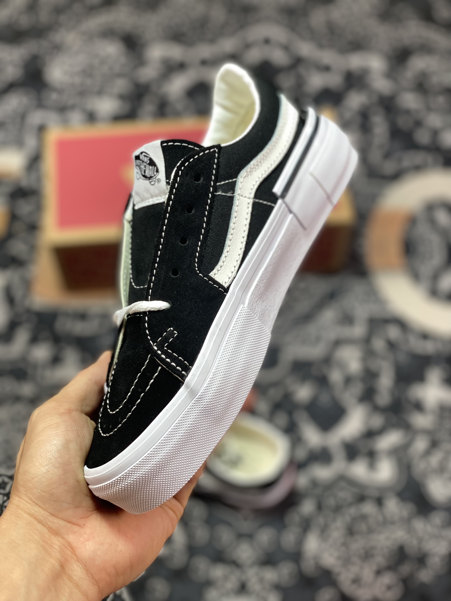 150 Vans Sk8-Low 解构主义 黑白 以黑白条经典鞋型