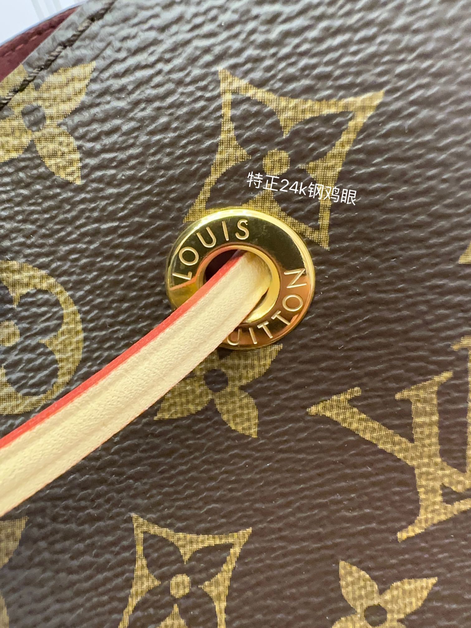 独家首发型号M46581特正版品质全面再次升级专柜同步电子芯片内码新礼盒礼品袋保护纸铜版电子标签合格证皮