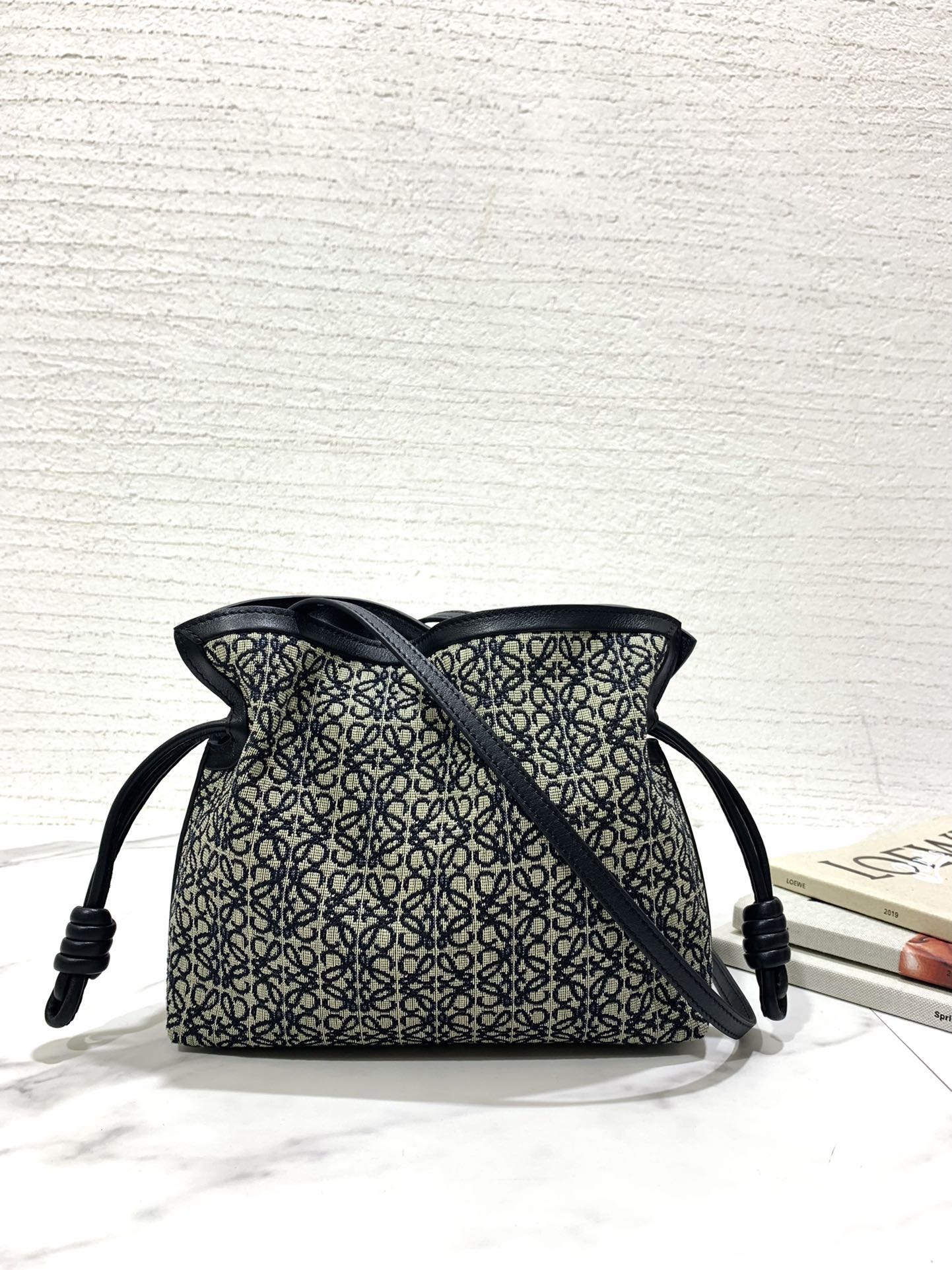 [Loewe Women