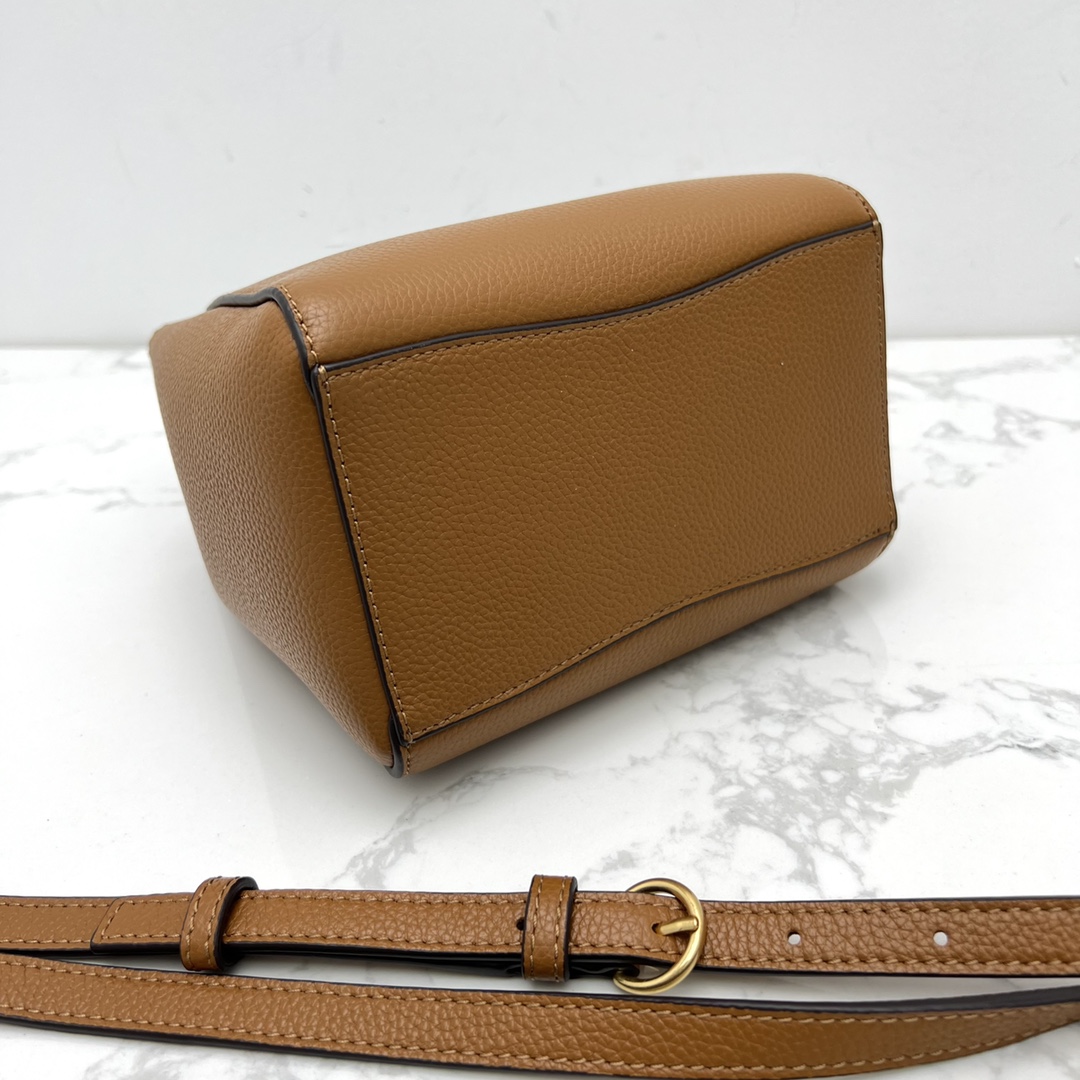 Tory Burch ～74956 TORY BURCH MCGRAW HOBO 小号新款休闲包