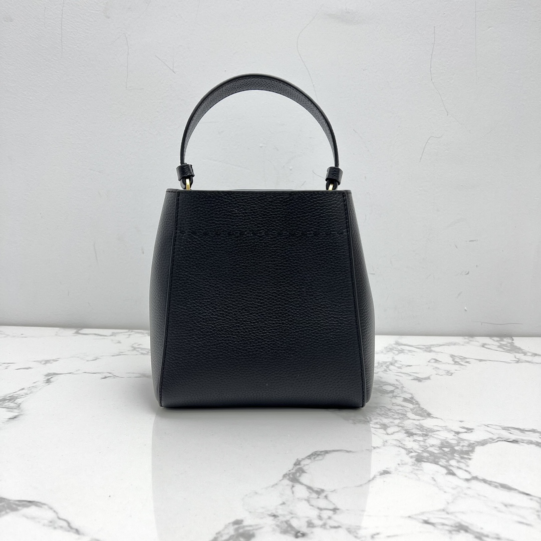 Tory Burch ～74956 TORY BURCH MCGRAW HOBO 小号新款休闲包