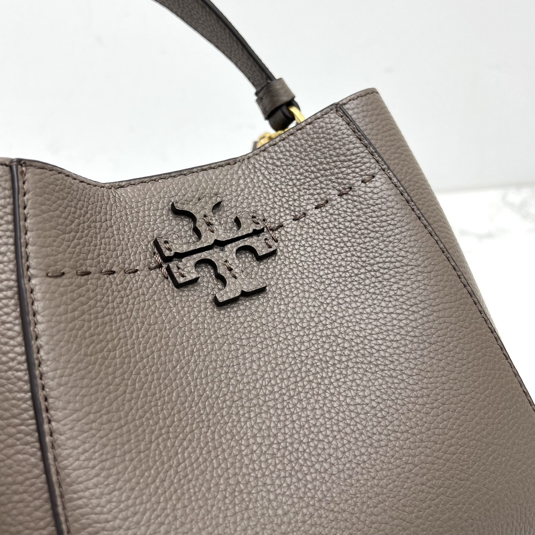 Tory Burch ～74956 TORY BURCH MCGRAW HOBO 小号新款休闲包