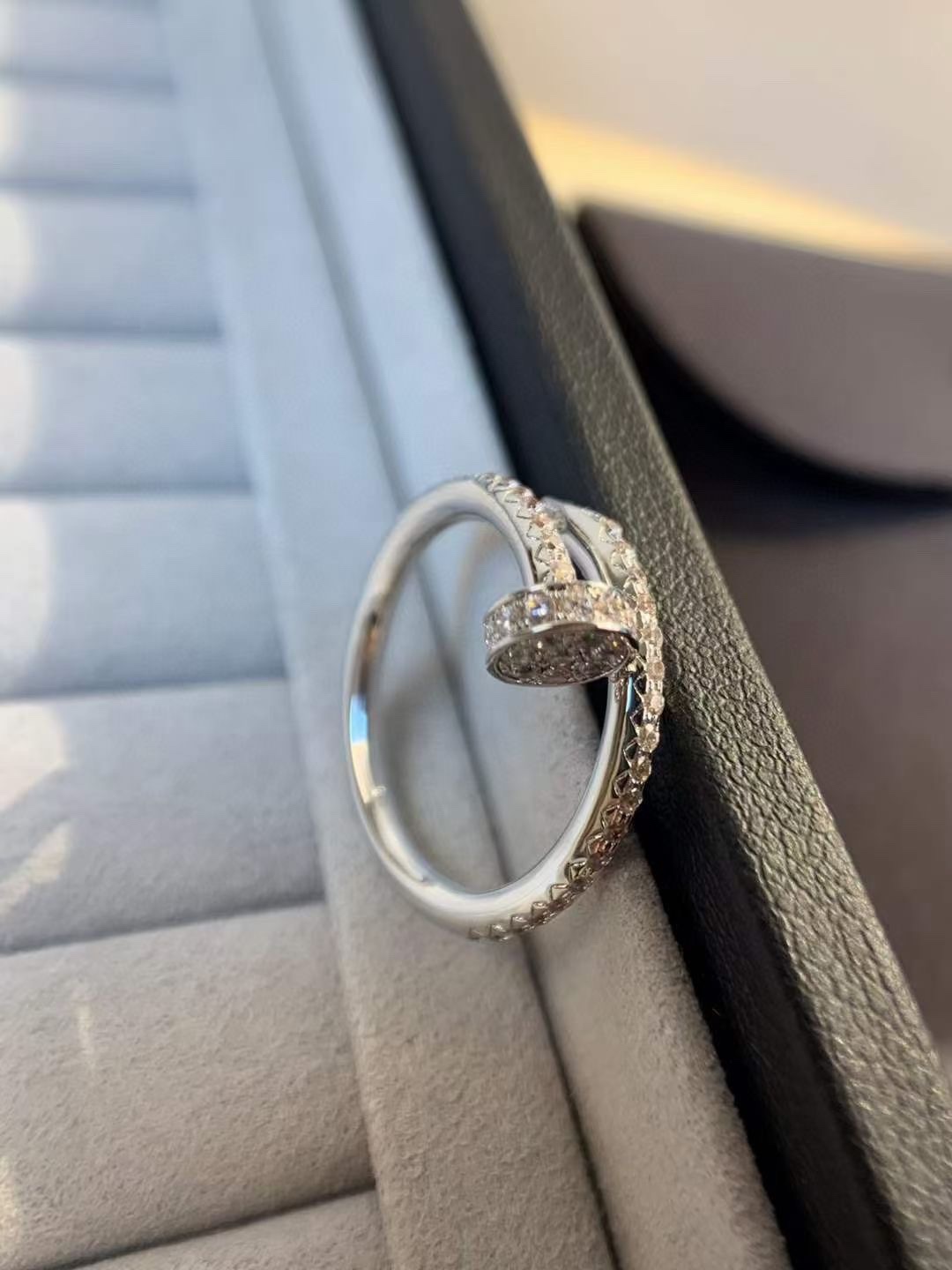Cartier Cartier 卡地亚 钉子戒指 满钻款