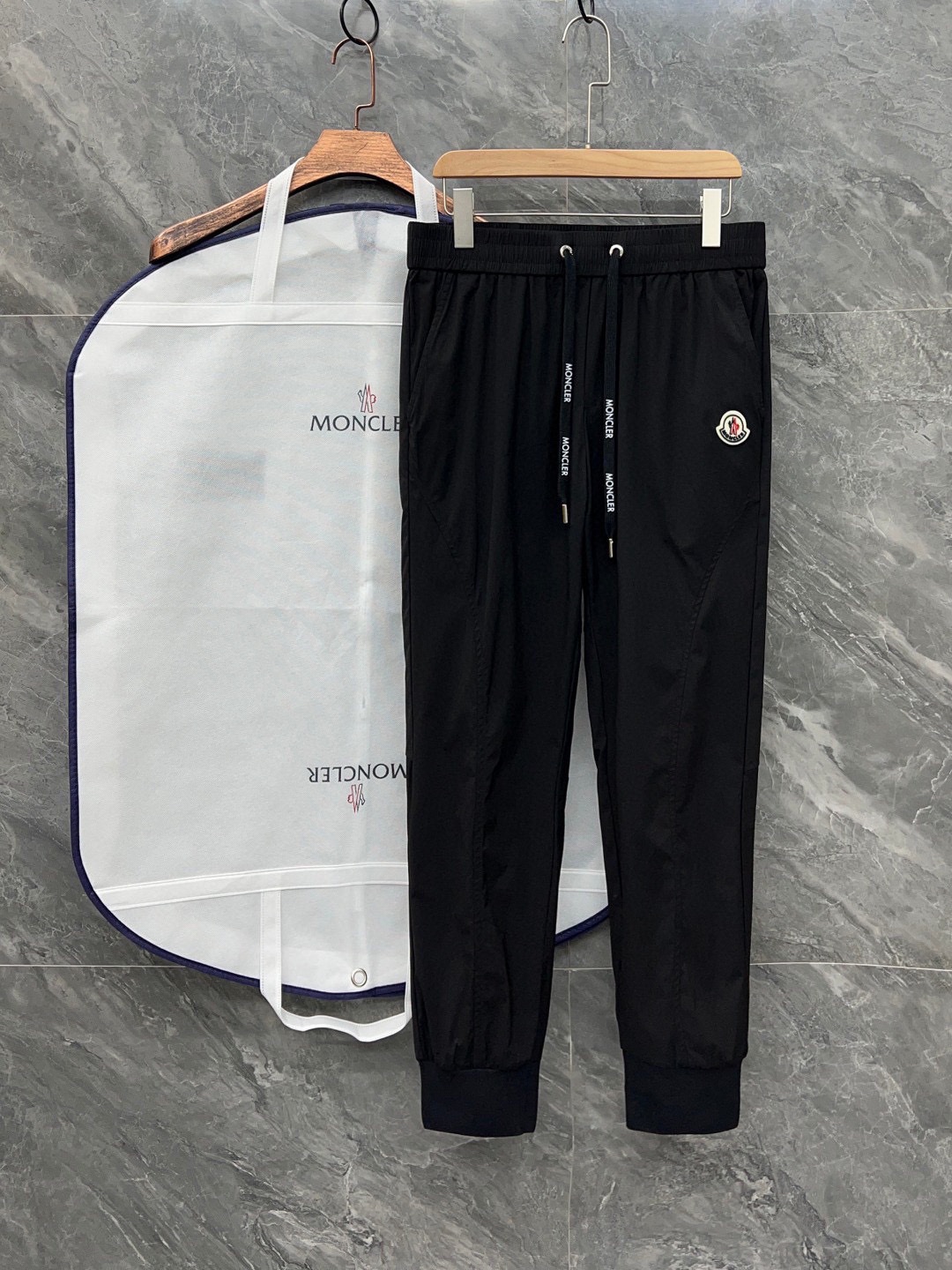 路易威登 Louis Vuitton 高定典藏名品高定成衣时装外套连衣裙衬衫T恤 #813C3EDD 4