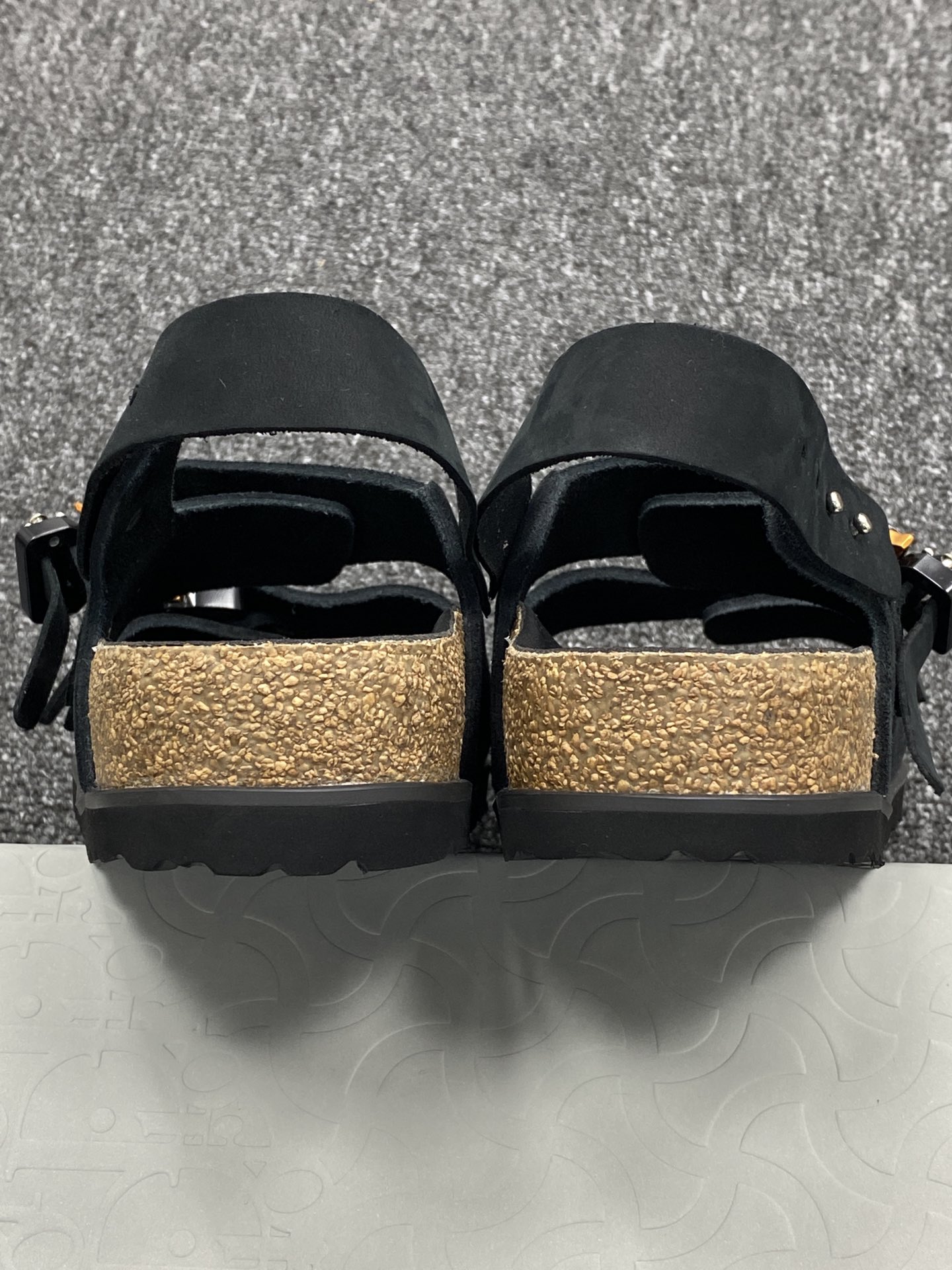 Exclusive Birkenstock x-name: Diordio Tokio, Innovative Double-Lace Design with Metal Locks - 图片 3