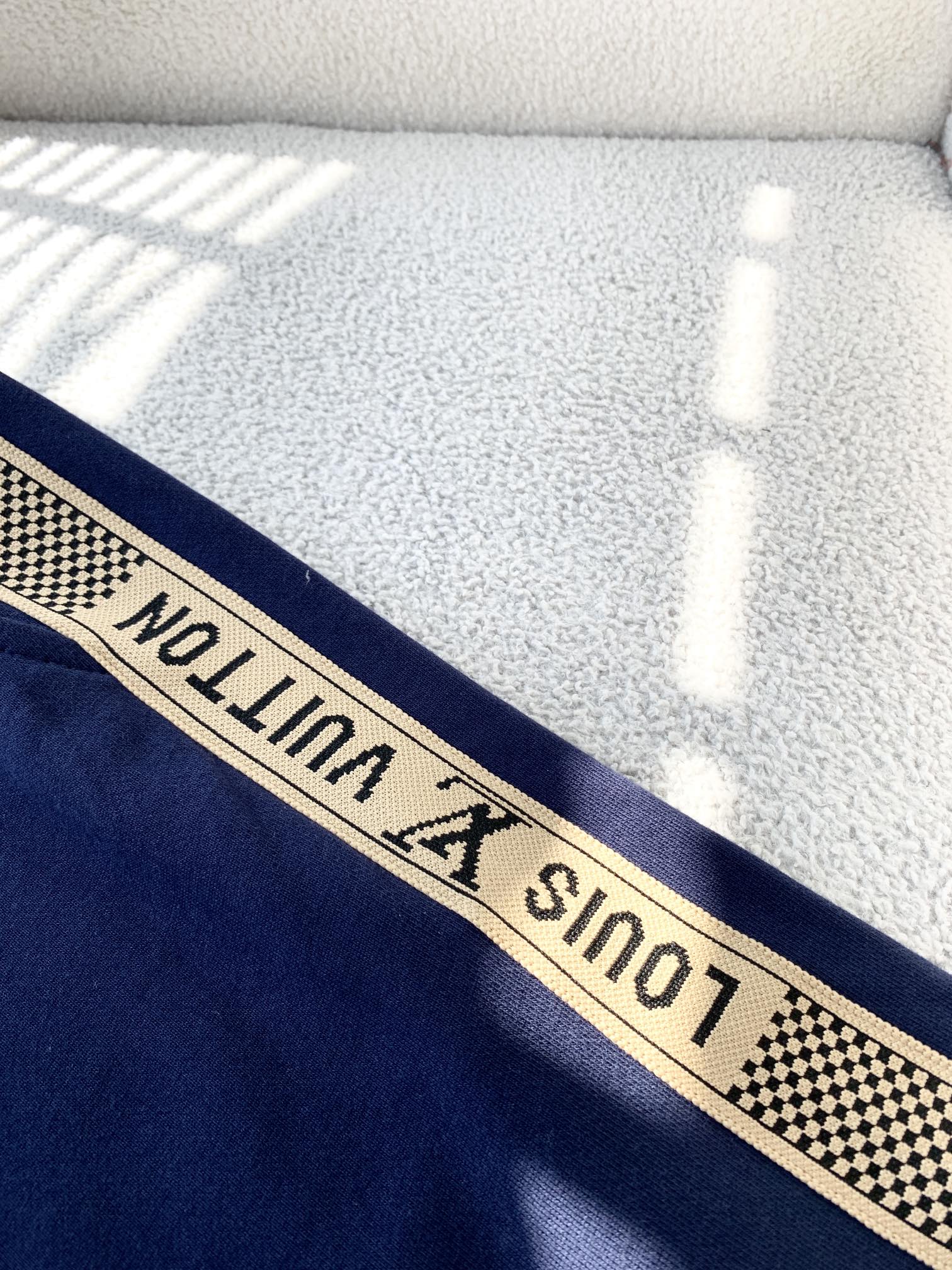 路易威登 Louis Vuitton 高定典藏名品高定成衣时装外套连衣裙衬衫T恤 #6497C0E4 7