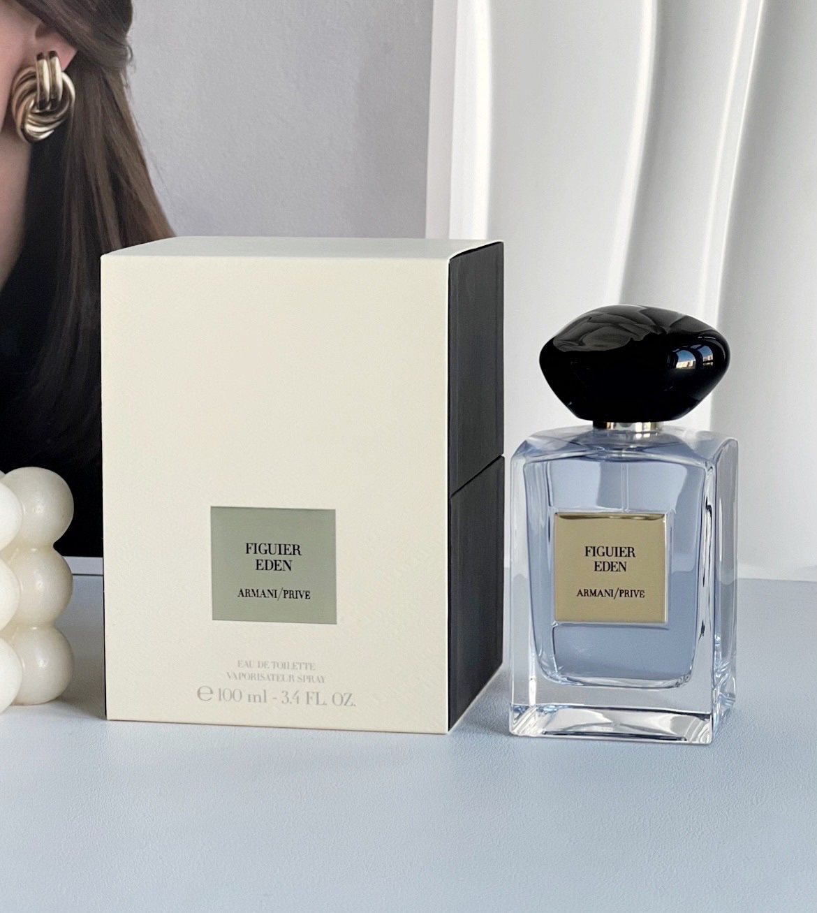 NO:811159,Giorgio Armani Armani Garden of Eden Fig 100ml Neutral fragrance attributes Fruity aromatic fragrance Top notes: bergamot, orange, pink pepper, middle notes: tea, grass, fig, base notes: iris, amber, perfume, armani, armani19860909Giorgio Armani 阿玛尼 伊甸园无花果100ml 属性中性香 香调果香芳香调 前调香柠檬 橘子 粉红胡椒 中调茶叶 青草 无花果 后调鸢尾花 琥珀,香水,armani,armani,accessory