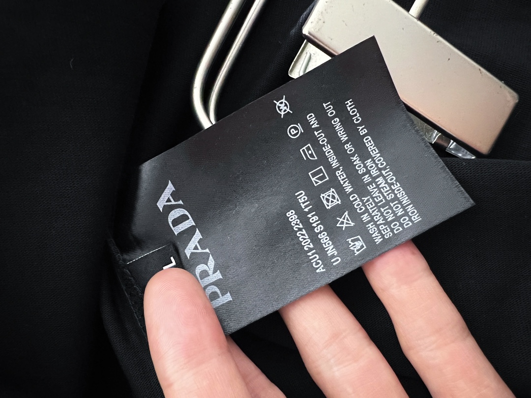 Louis Vuitton Haute Couture Haute Couture Ready-to-Wear Clothing Dress 8