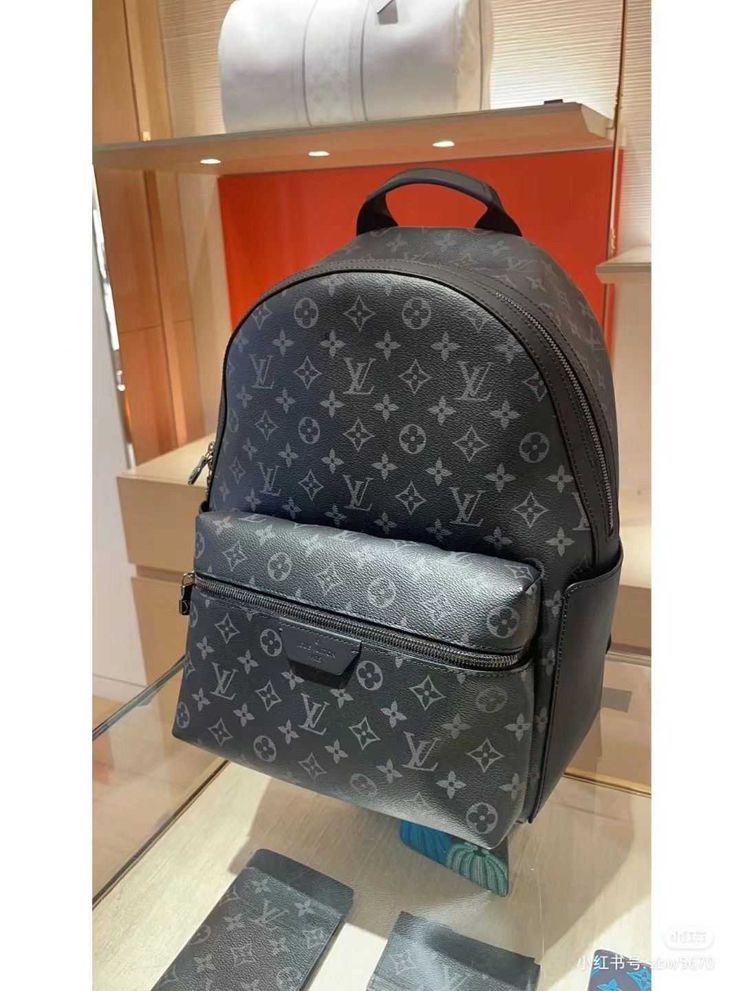 [Backpacks]New version of backpack little bit Capacity is strong M22558