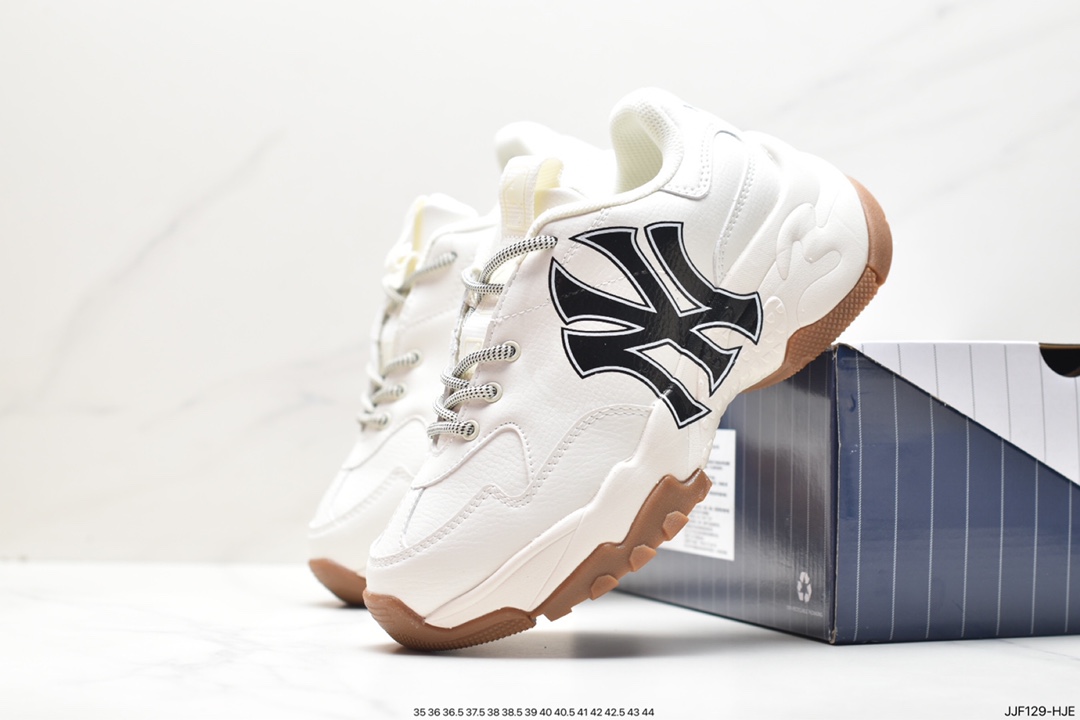 Korea Limited Release NY Yankees Limited x MLB Big Ball Chunky Mesh Thick-soled Daddy Jogging Shoes ”Mesh Ivory White Black NY Print” 3ASHC101N