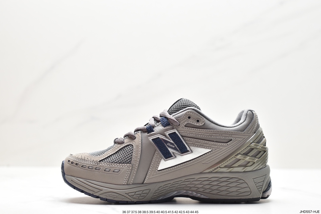 190 New Balance 1906R 此款New Balance 以诞生于21世纪的科技跑鞋 M1906RB