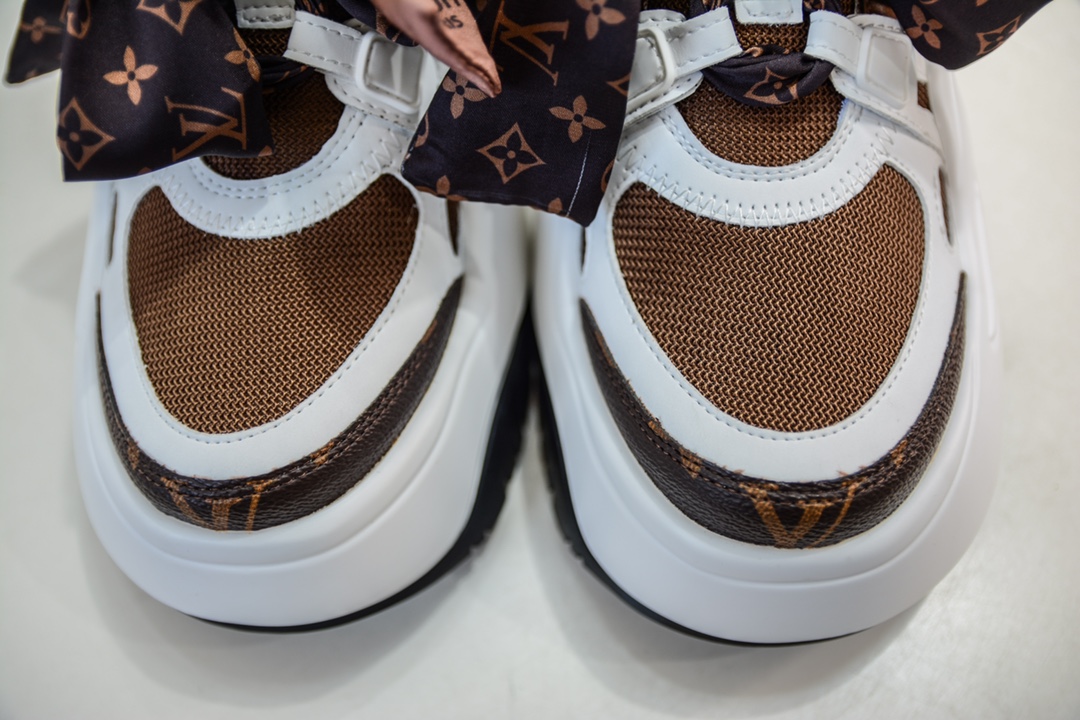 Louis Vuitton Archlight SneakeLV Archlight Daddy Sneakers 2023 First Release New Candy Color