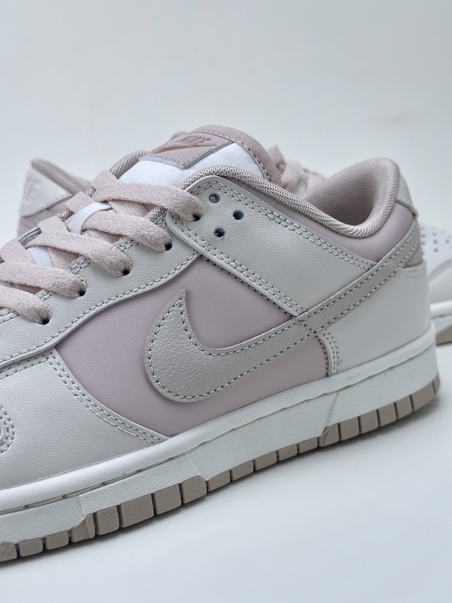 Nike SB Dunk Low Black Tea Macchiato Light Brown DX5930-001