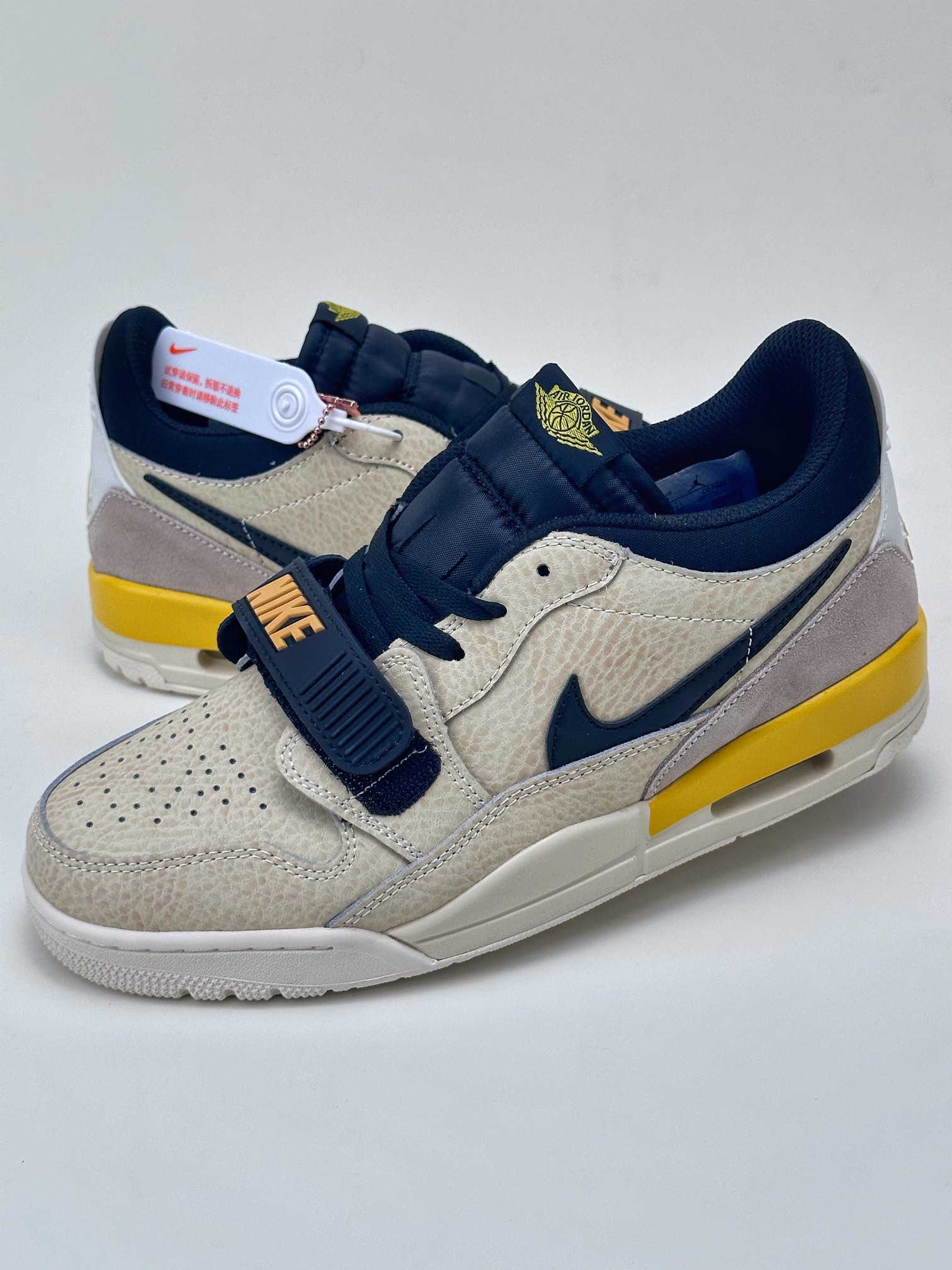 Air Jordan Legacy 312 Low 白黄蟒纹 CD7069-200