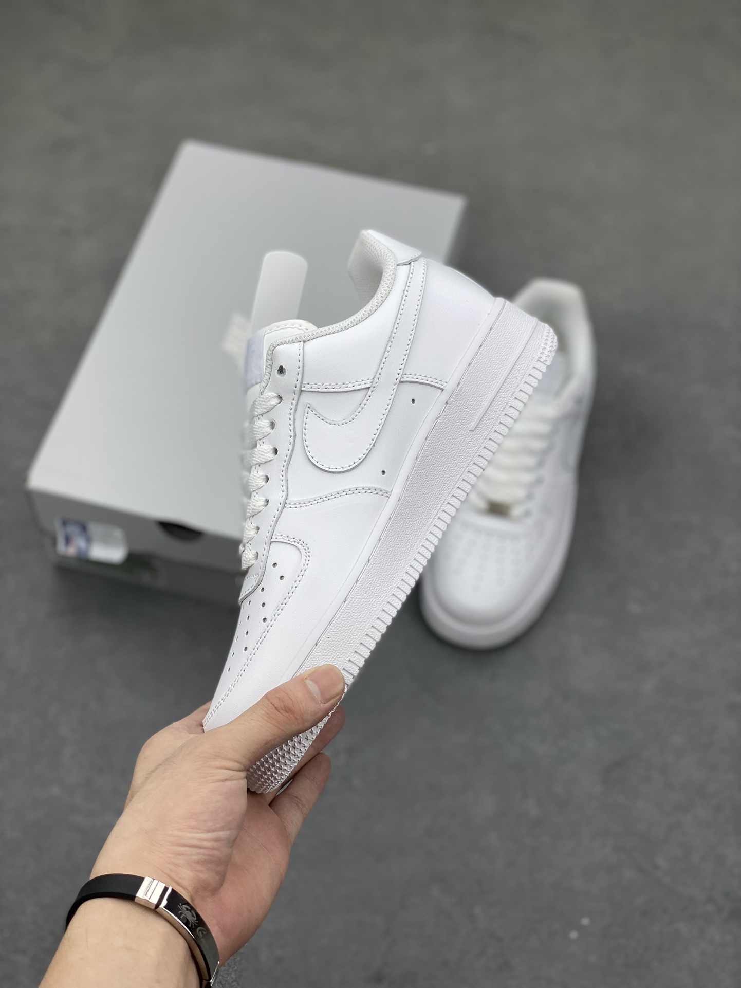 Nike Air Force 1 Mid '07 White (315122-111) Classic Sneakers 4 i1689186873 8477 2