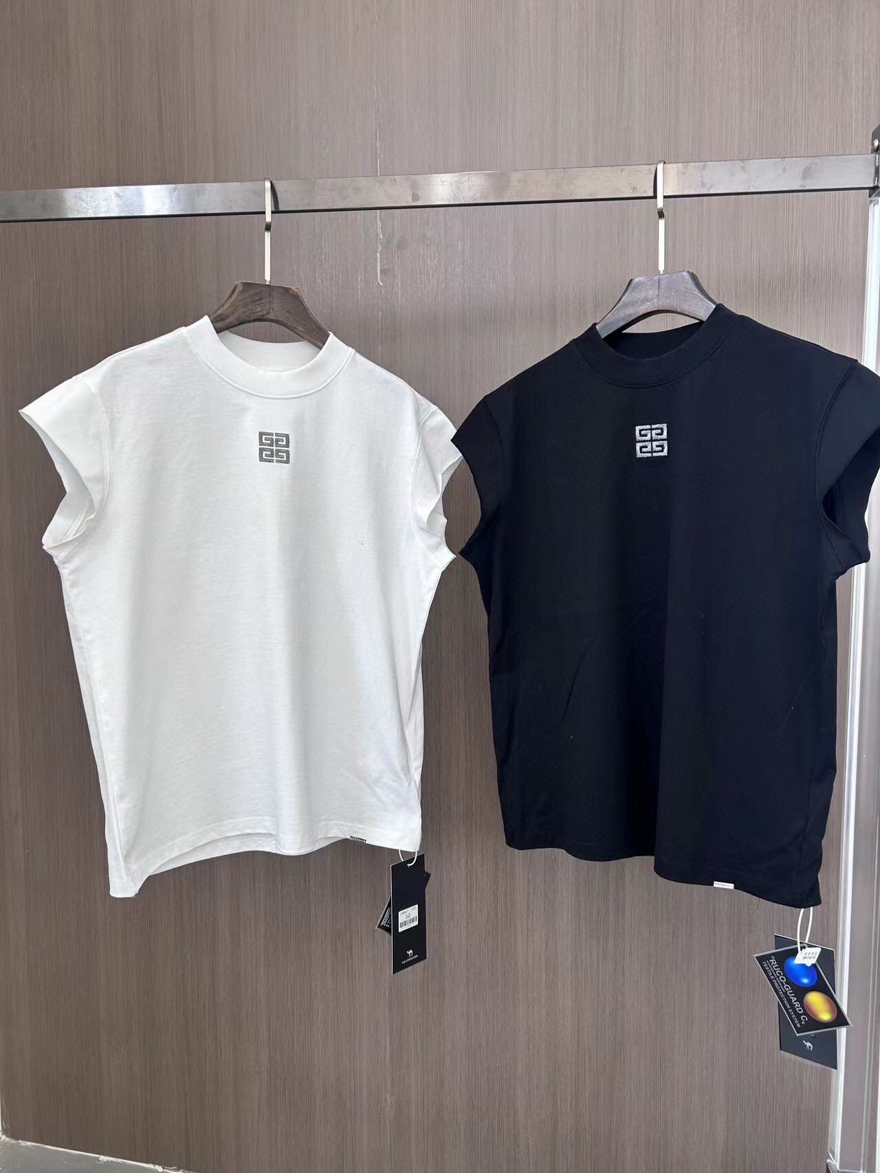 Givenchy Luxury Designer Handbag Shoulder Crossbody Bag crafted in 2