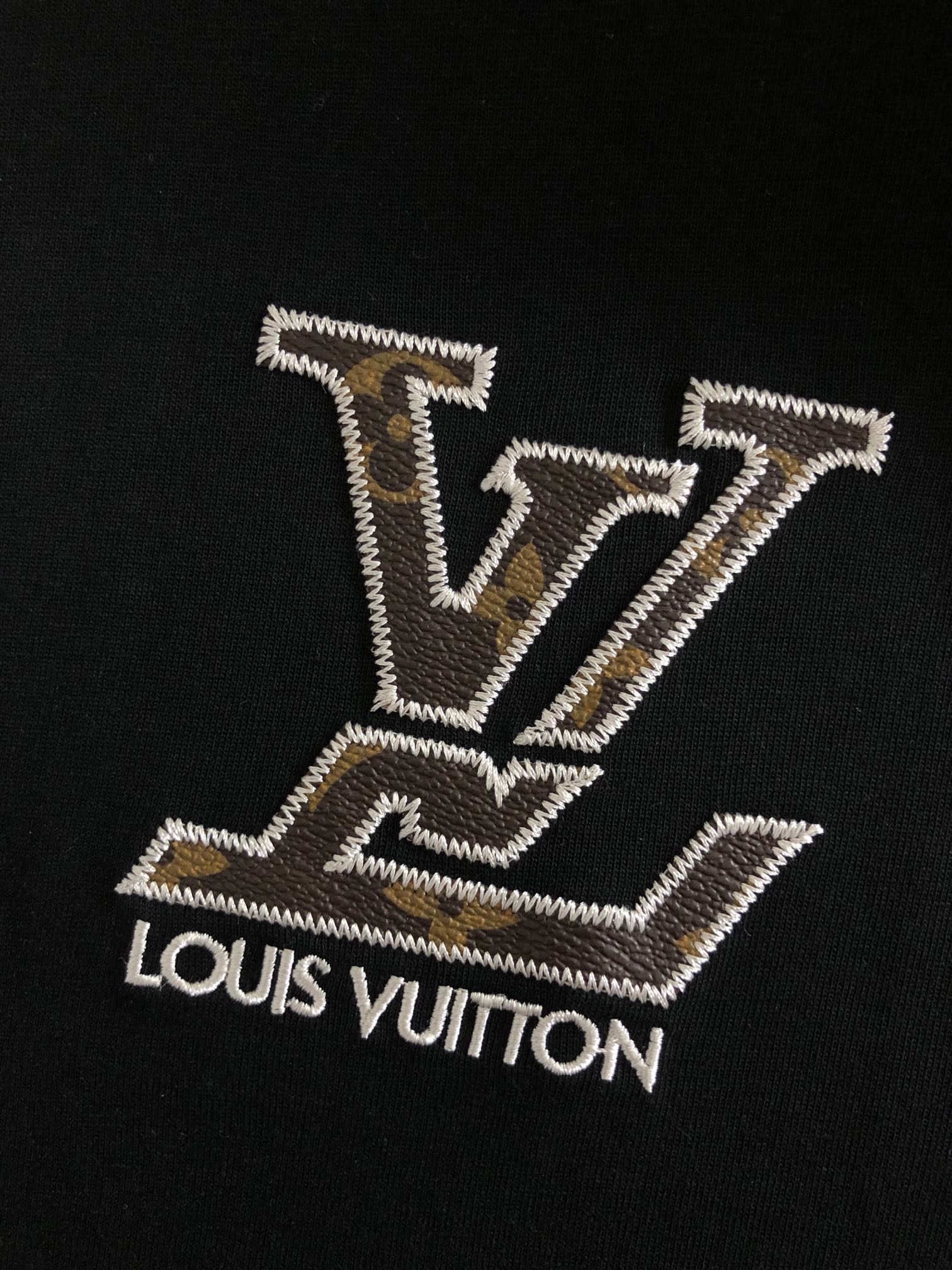 Louis Vuitton Haute Couture Haute Couture Ready-to-Wear Clothing Dress 5
