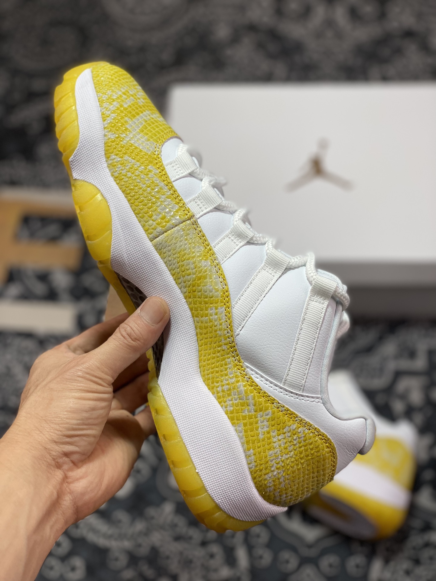 Air Jordan 11 Low ”Yellow Snakeskin“ 黄蛇 AH7860-107