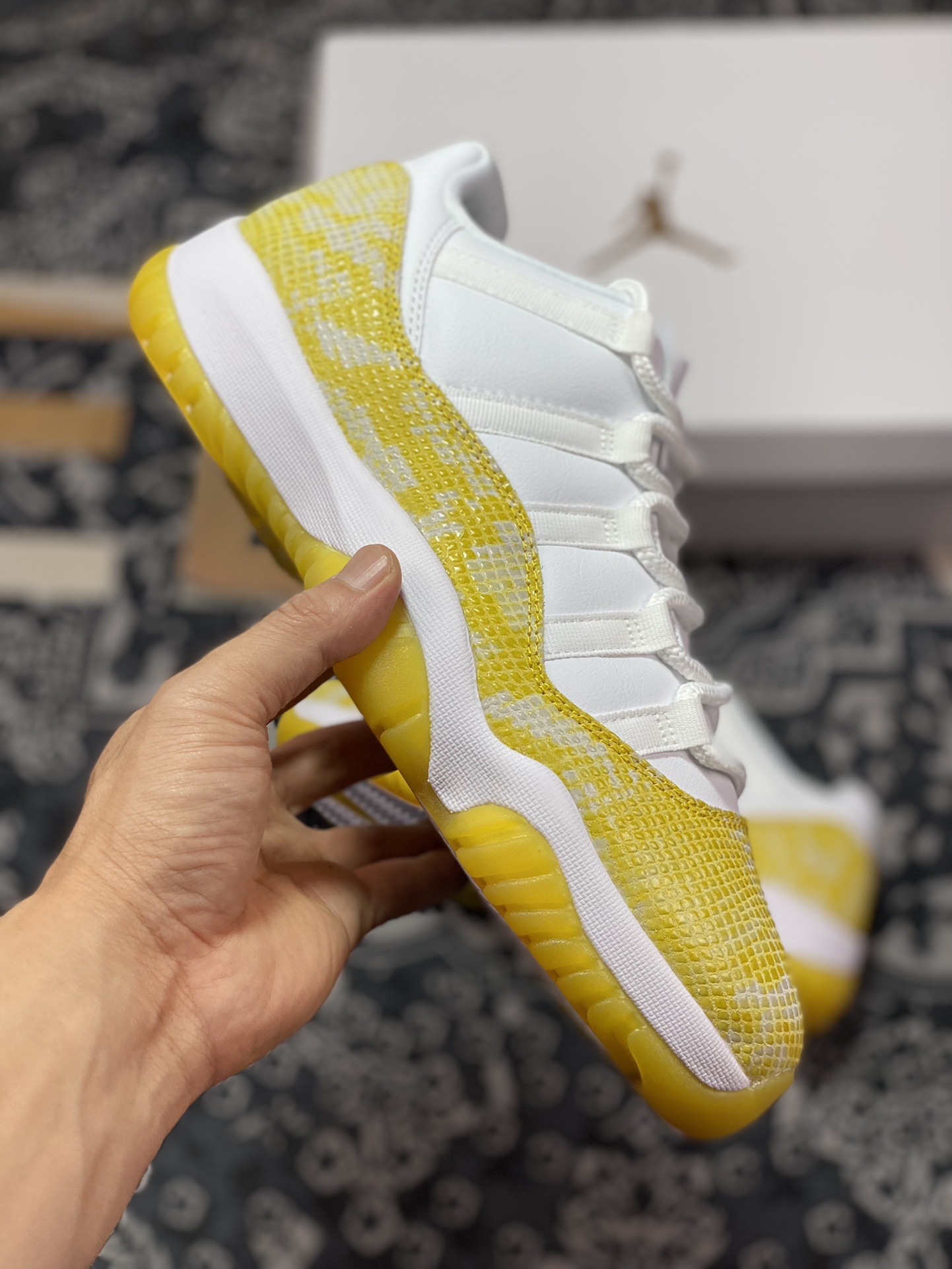 Air Jordan 11 Low ”Yellow Snakeskin“ 黄蛇 AH7860-107