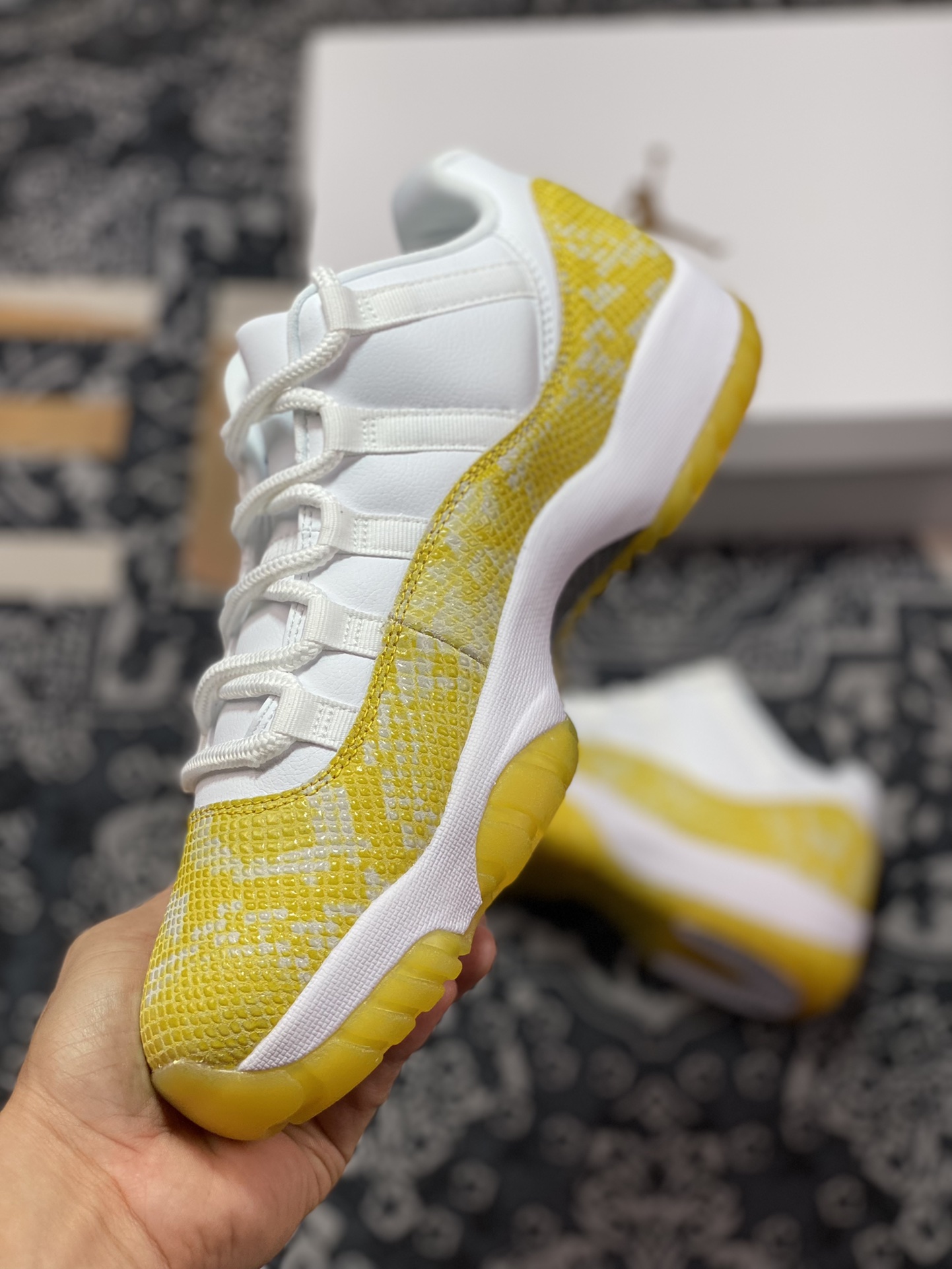 Air Jordan 11 Low ”Yellow Snakeskin“ 黄蛇 AH7860-107