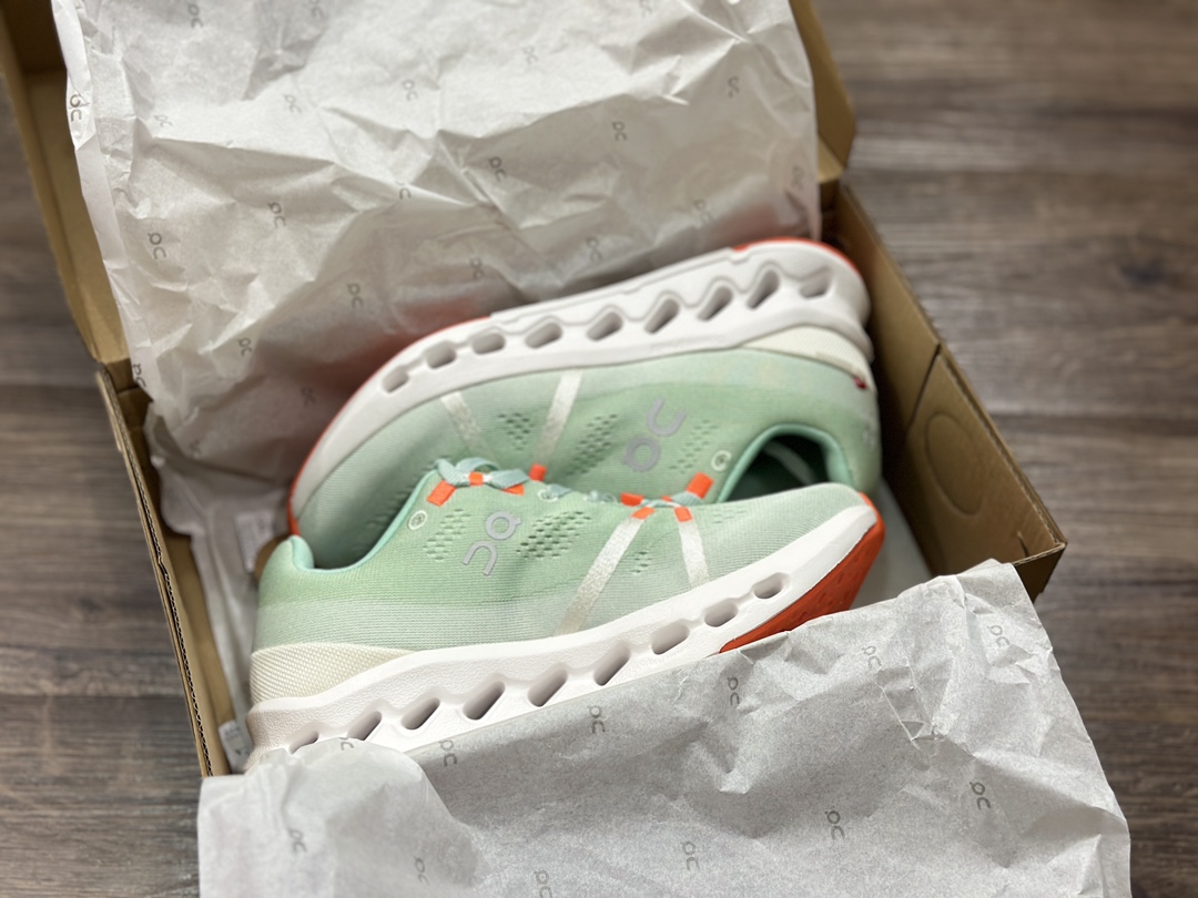 Swiss sports brand - ON Running Cloudsurfer Road Rod series low-top thick jogging shoes ”Mesh mint green white orange” 3MD10421071