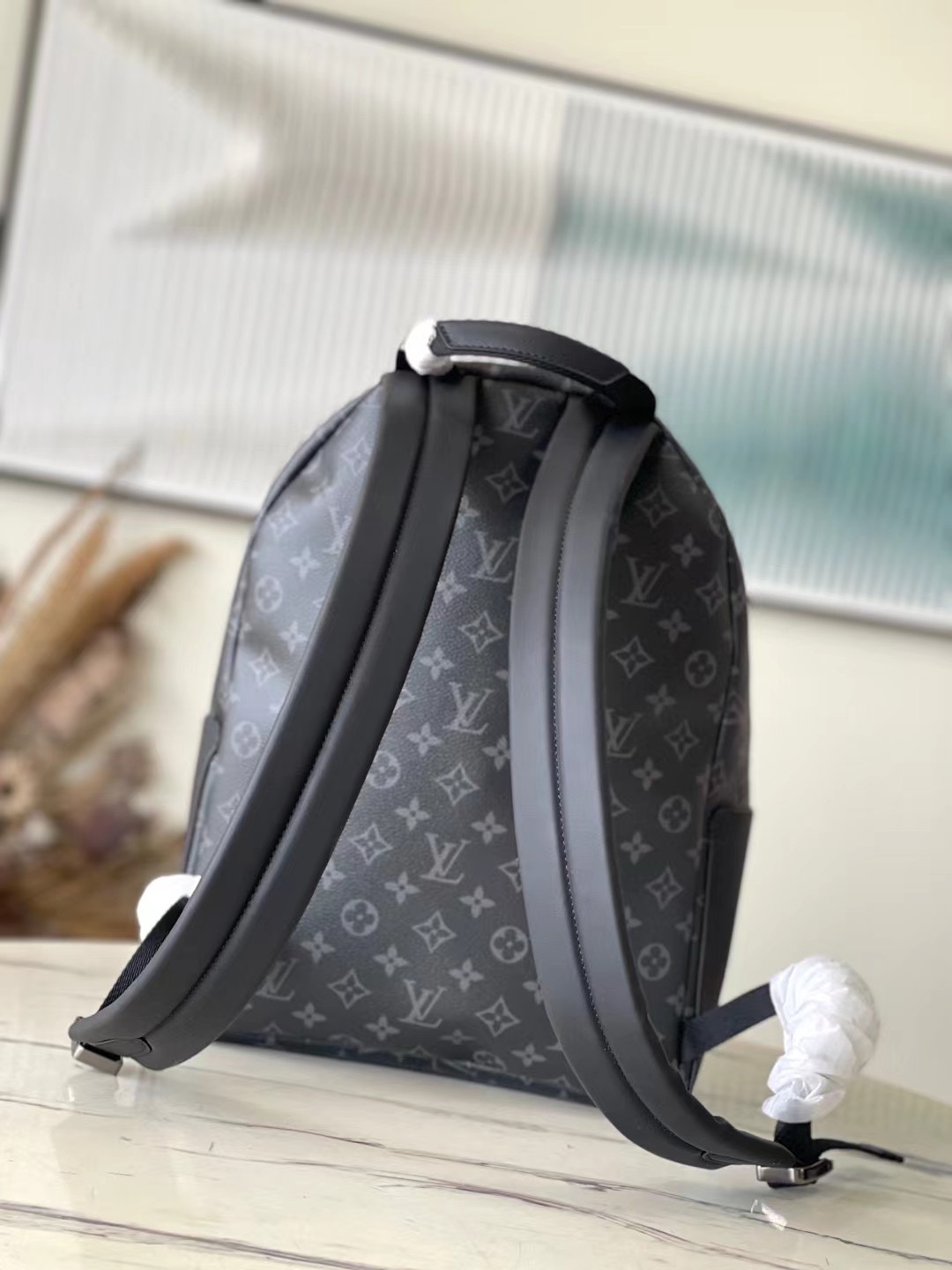 this Discovery Backpack PM delivers versatile functionality in a more - Bag 3