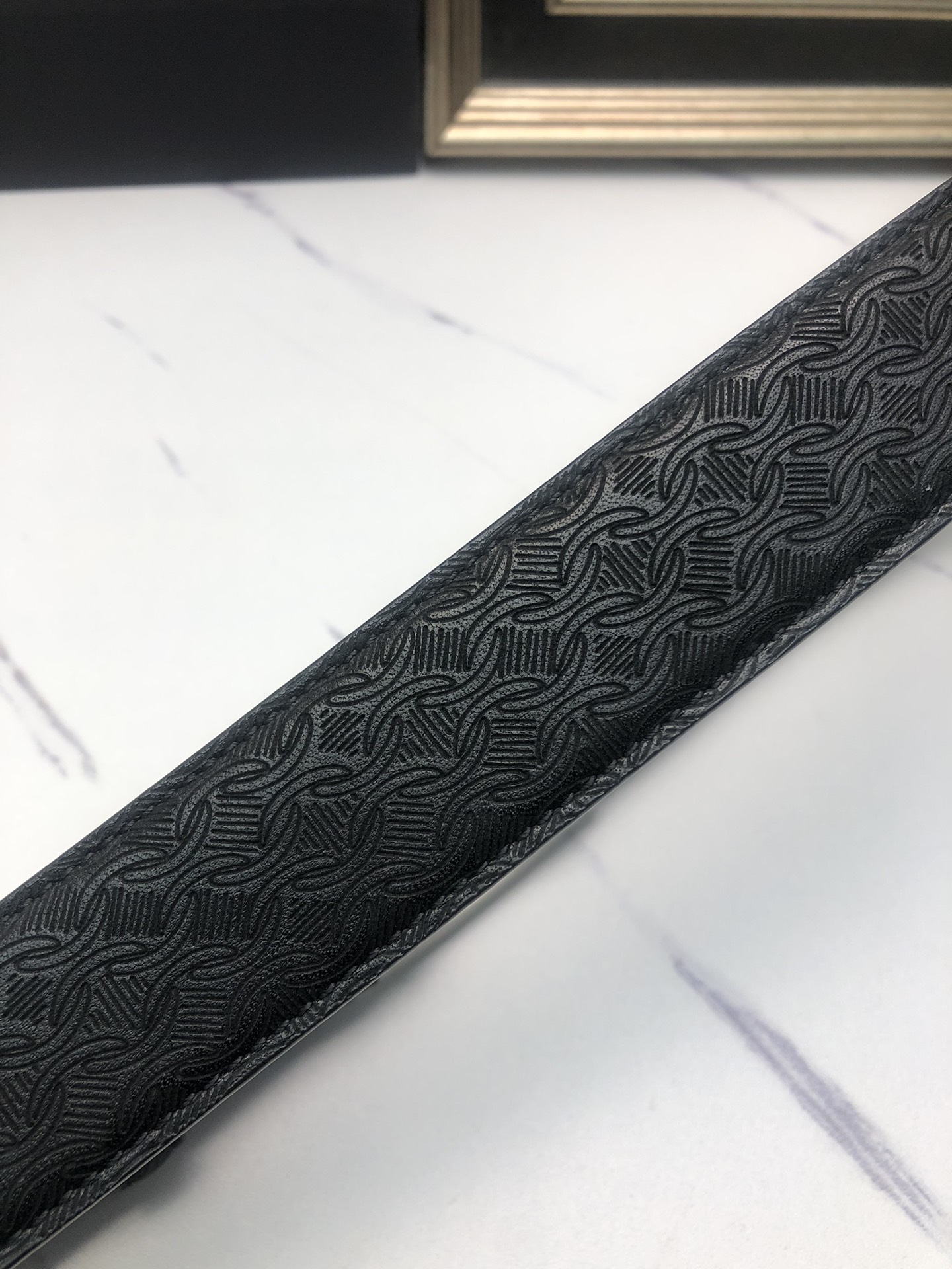 “Men’s Automatic Leather Belts with Italian Cattle-Skin: Tailorable and Wide Design” - 图片 8
