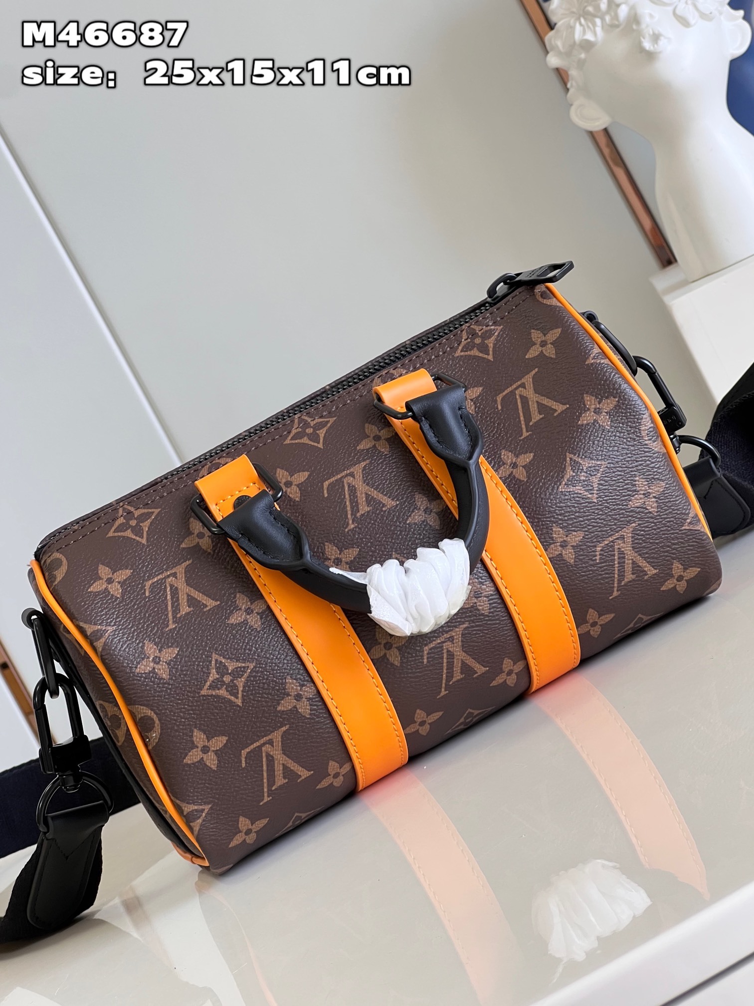顶级原单M46687/对版本款Keepall25手袋取材MonogramEclipseReverse帆布