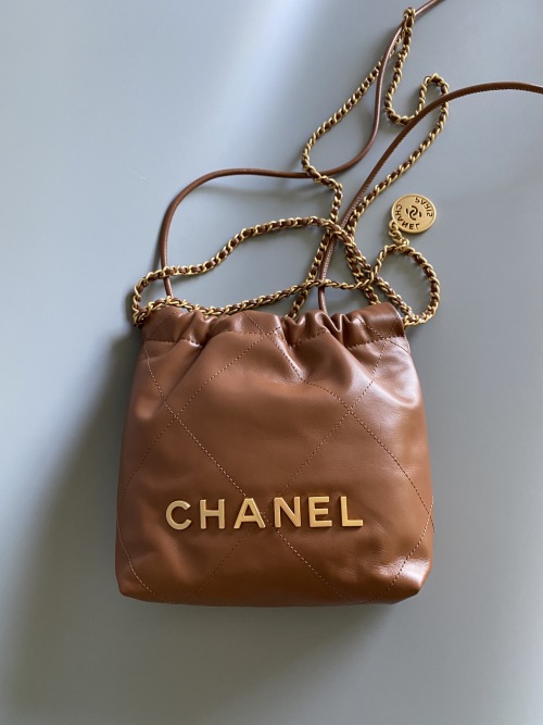 Chanel Mini 22 Bag,Spring/Summer 2023 collection, Leather Brown, 18x20x6.5cm 1 Chanel Mini 22 Bag,Spring/Summer 2023 collection, Leather Brown, 18x20x6.5cm