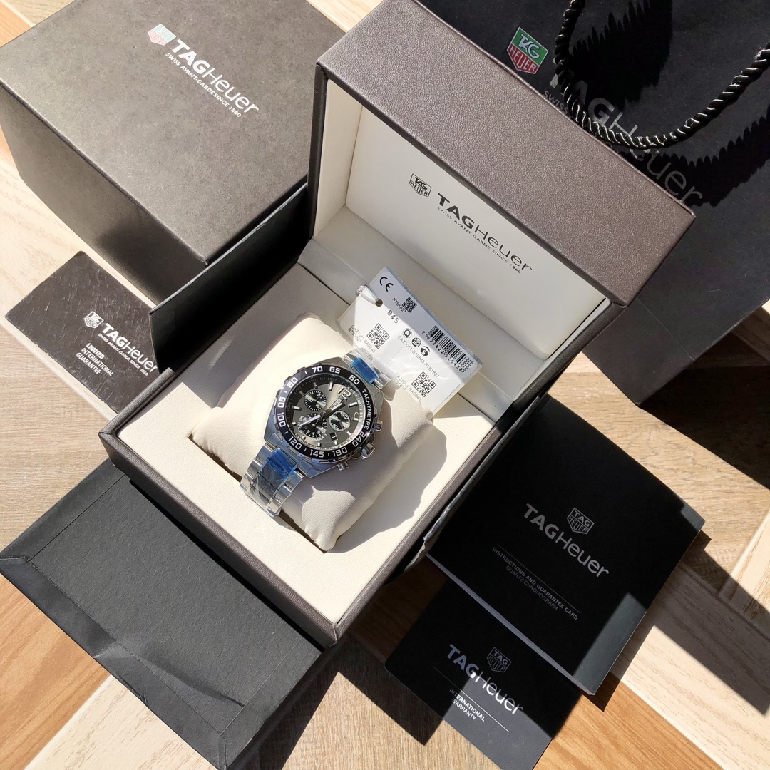 Часы TAG Heuer