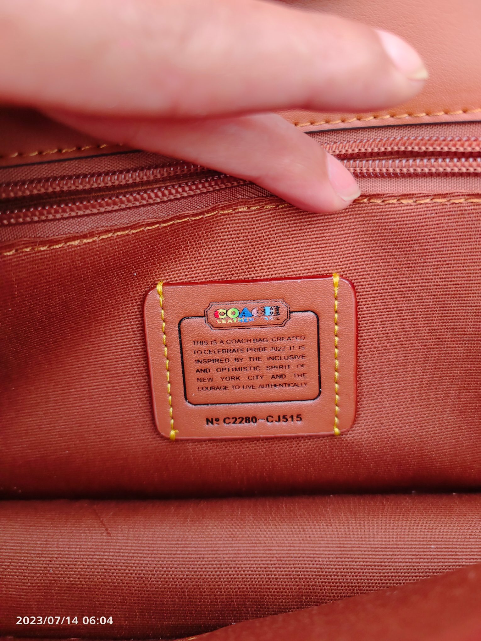 Coach 7月新款cj515Coach蔻驰限量微章 包翻盖邮差包Turner单肩斜挎包 荔枝纹牛皮