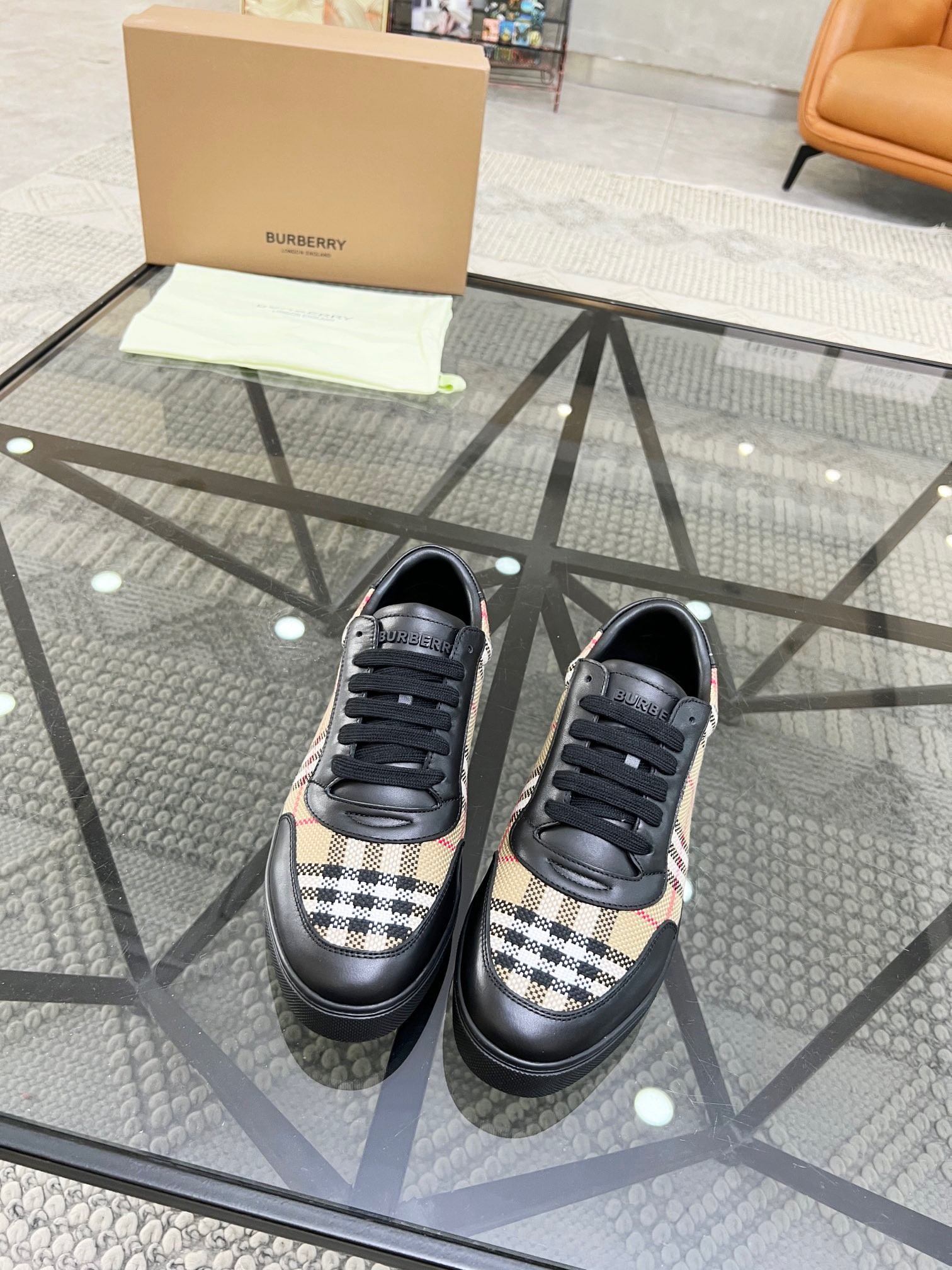 B Deportivas clásicas de caña baja para hombre en algodón de cuadros Vintage y piel de vacuno, adorn