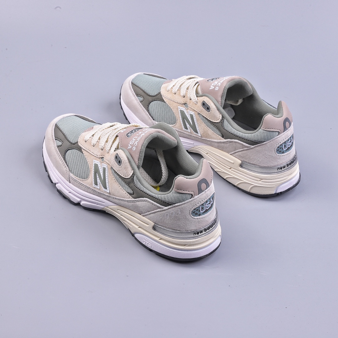 New Balance Made in USA MR993 series American-made running shoes ”Joint Milky White Rock Gray” MR993KT1