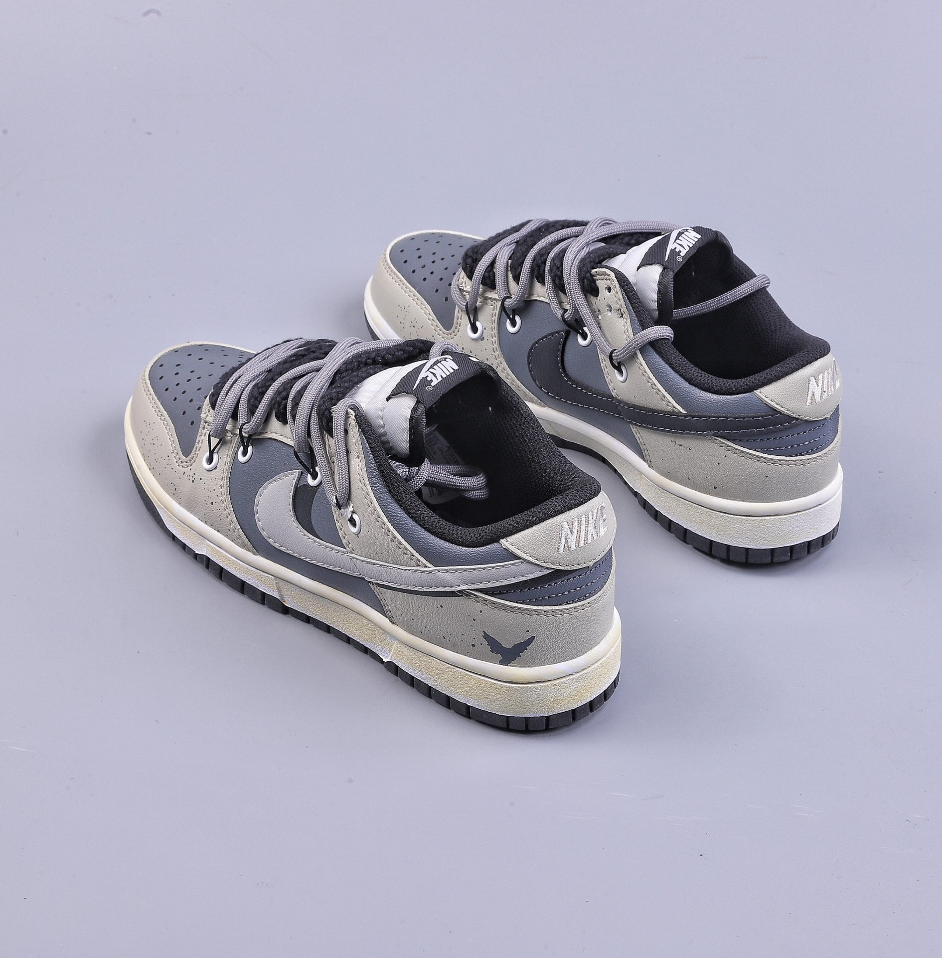 Nike Dunk Low 联名 解构绑带滑板鞋 DJ6188-002