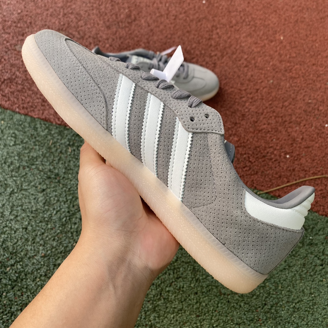 阿迪德训灰色尺码36-45AdidasSambaOG灰色三叶草德训鞋翻毛皮复古休闲板鞋H