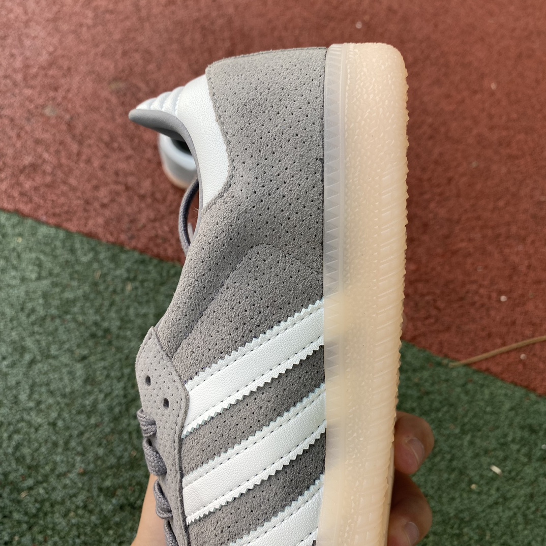 阿迪德训灰色尺码36-45AdidasSambaOG灰色三叶草德训鞋翻毛皮复古休闲板鞋H