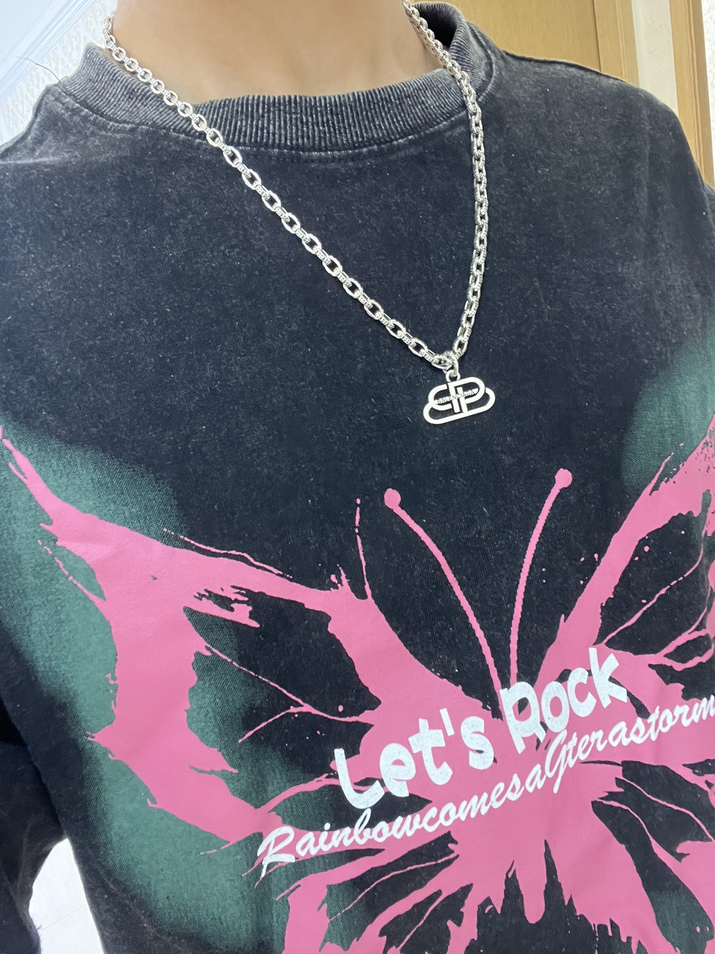 批130 原单货🔹🔹新品 巴黎世家项链 Balenciaga 新款项链🔹专柜一致 细节做工精细 每个细节流程到位 设计工艺精细 火爆款出货 设计独特 复古风格 巴黎世家项链