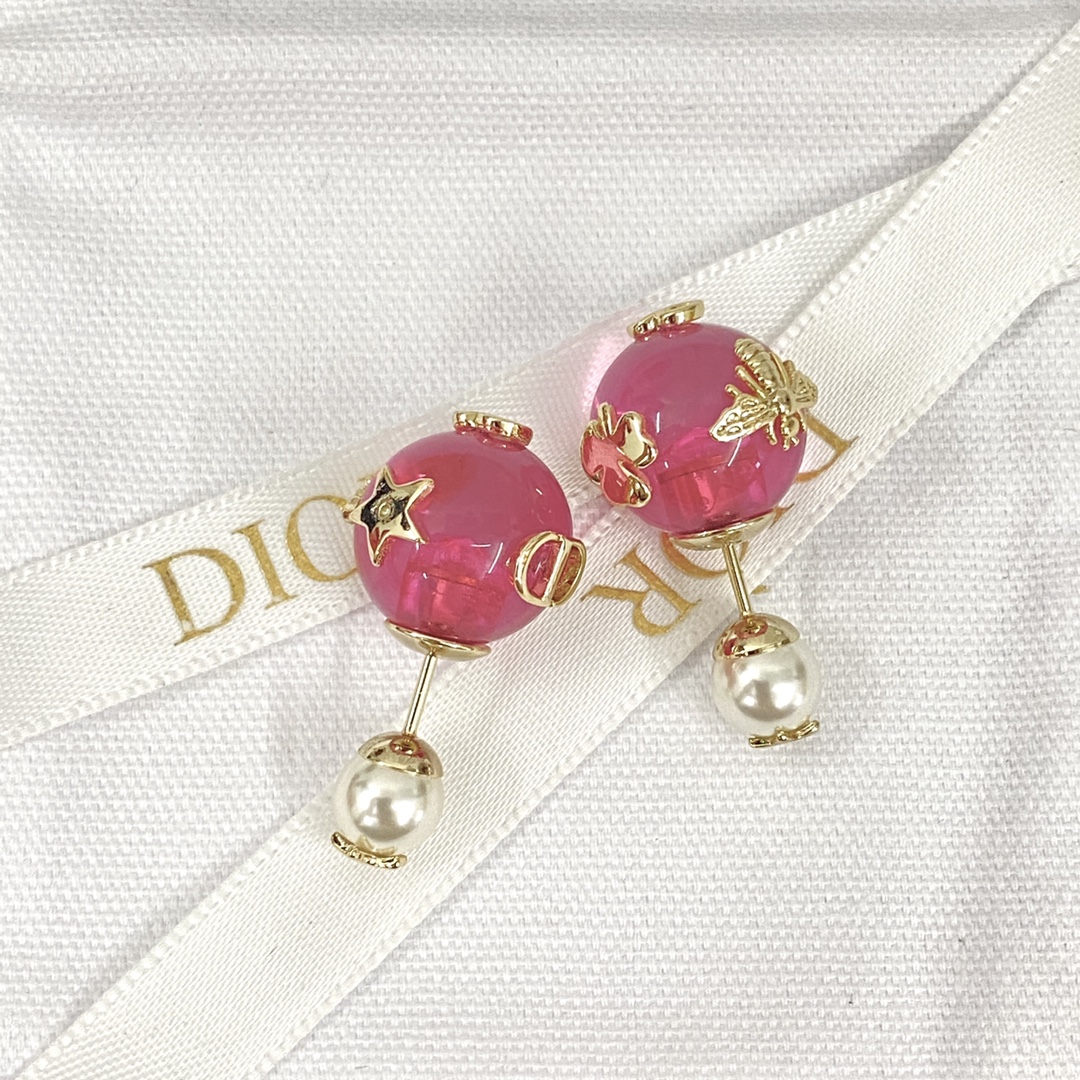 디올 귀걸이 133761 Dior Earrings 썸네일 이미지