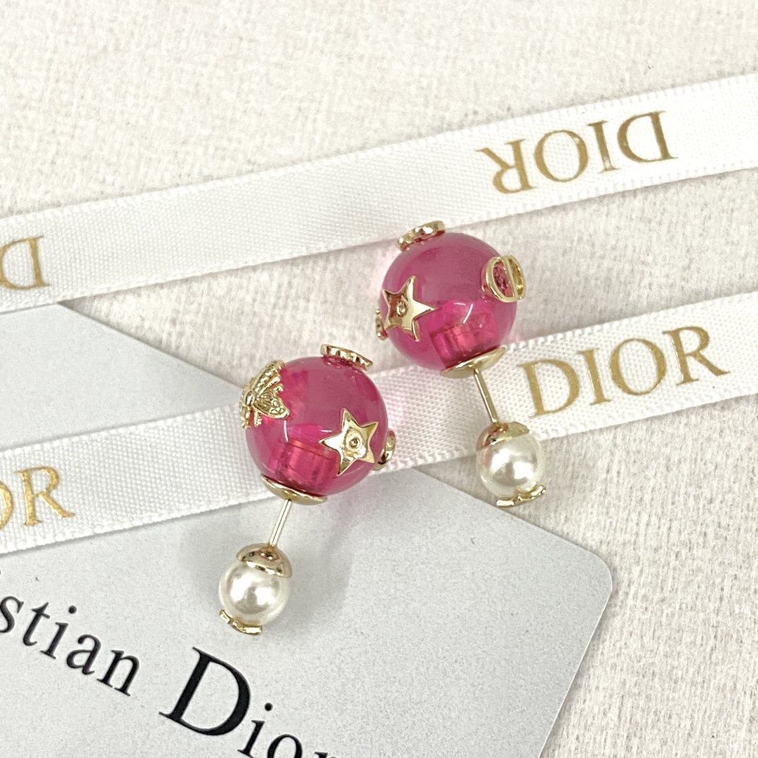 디올 귀걸이 133761 Dior Earrings 썸네일 이미지