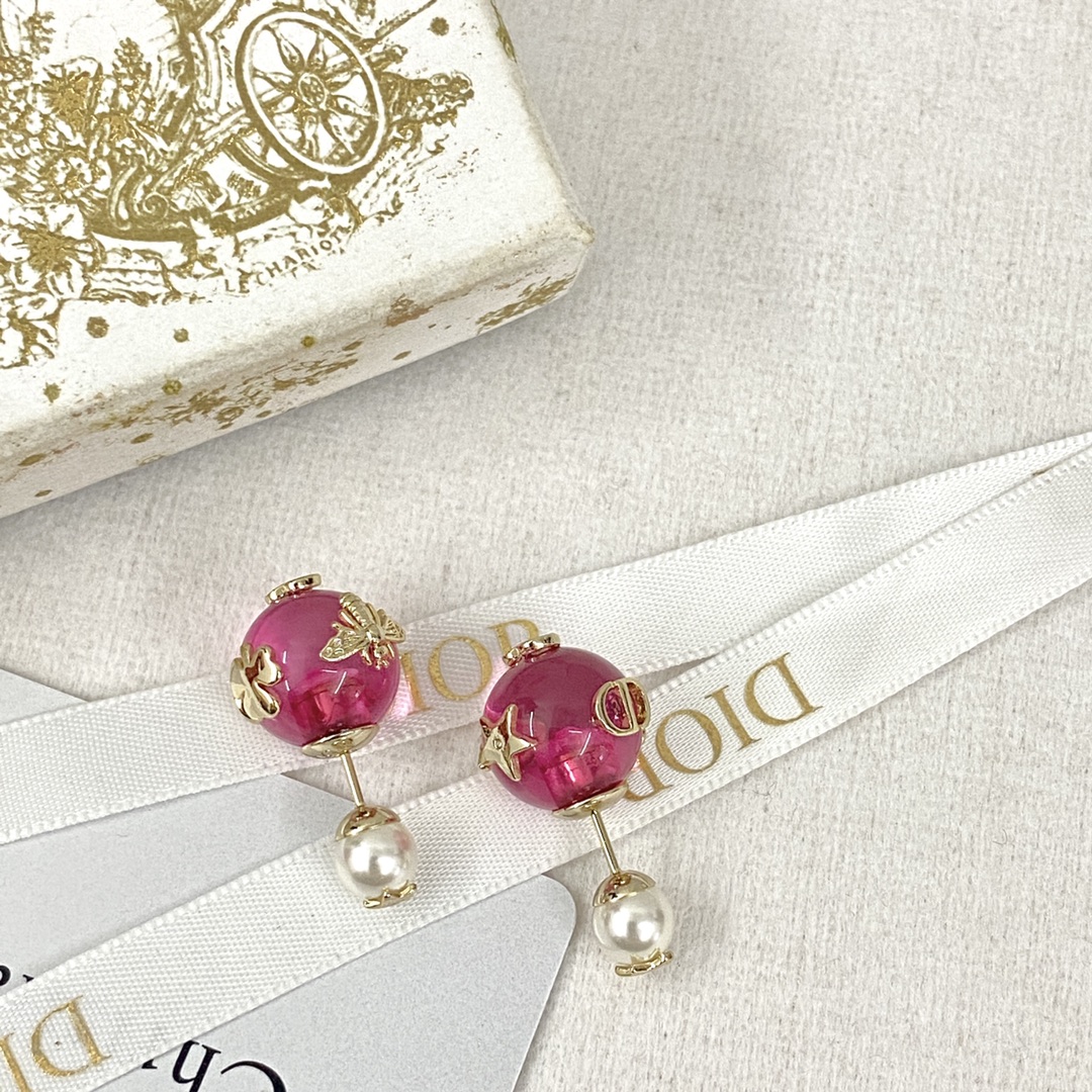 디올 귀걸이 133761 Dior Earrings 썸네일 이미지