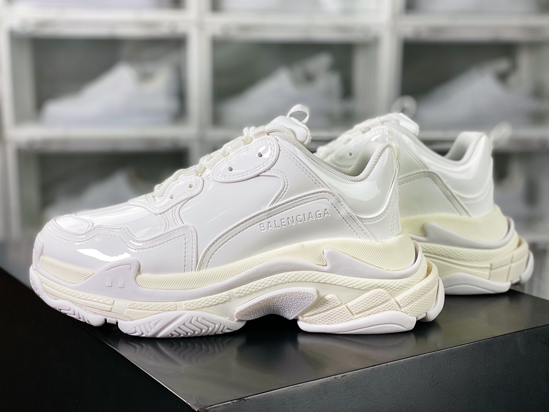 480 Balenciaga Triple S Clear Sole Sneaker”White/Black LOGO”时装球鞋“纯白皮”524039 W15C2 2028