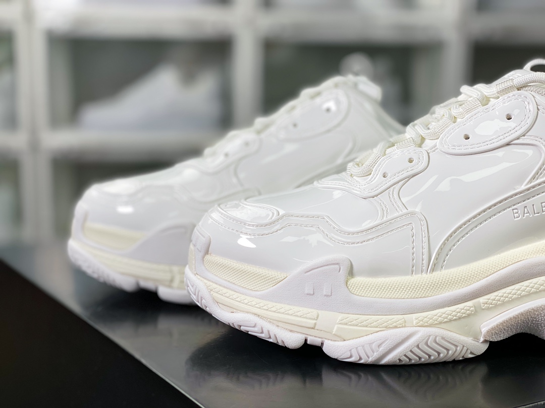 480 Balenciaga Triple S Clear Sole Sneaker”White/Black LOGO”时装球鞋“纯白皮”524039 W15C2 2028