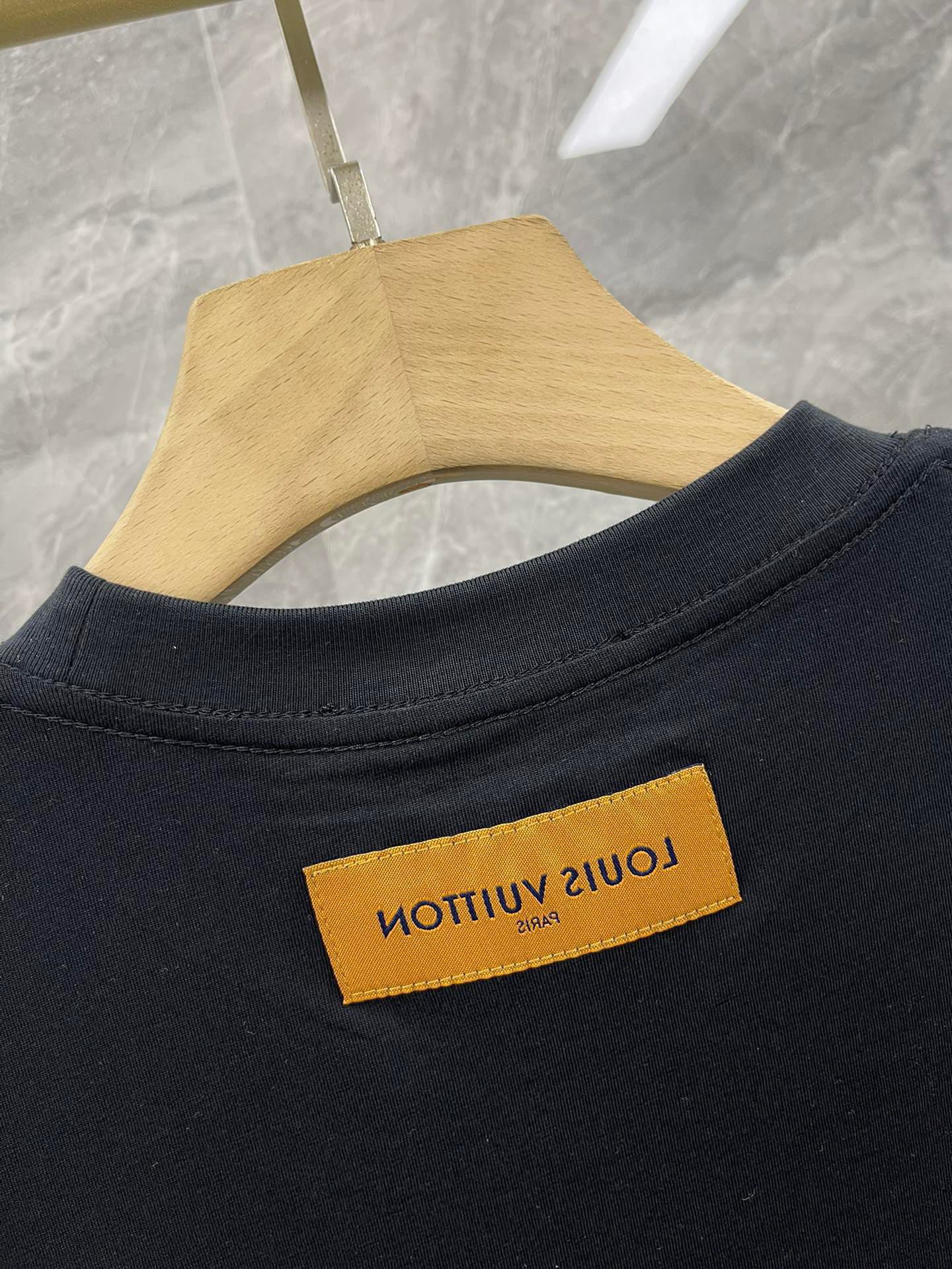 路易威登 Louis Vuitton 高定典藏名品高定成衣时装外套连衣裙衬衫T恤 #EEF9CCFE 9
