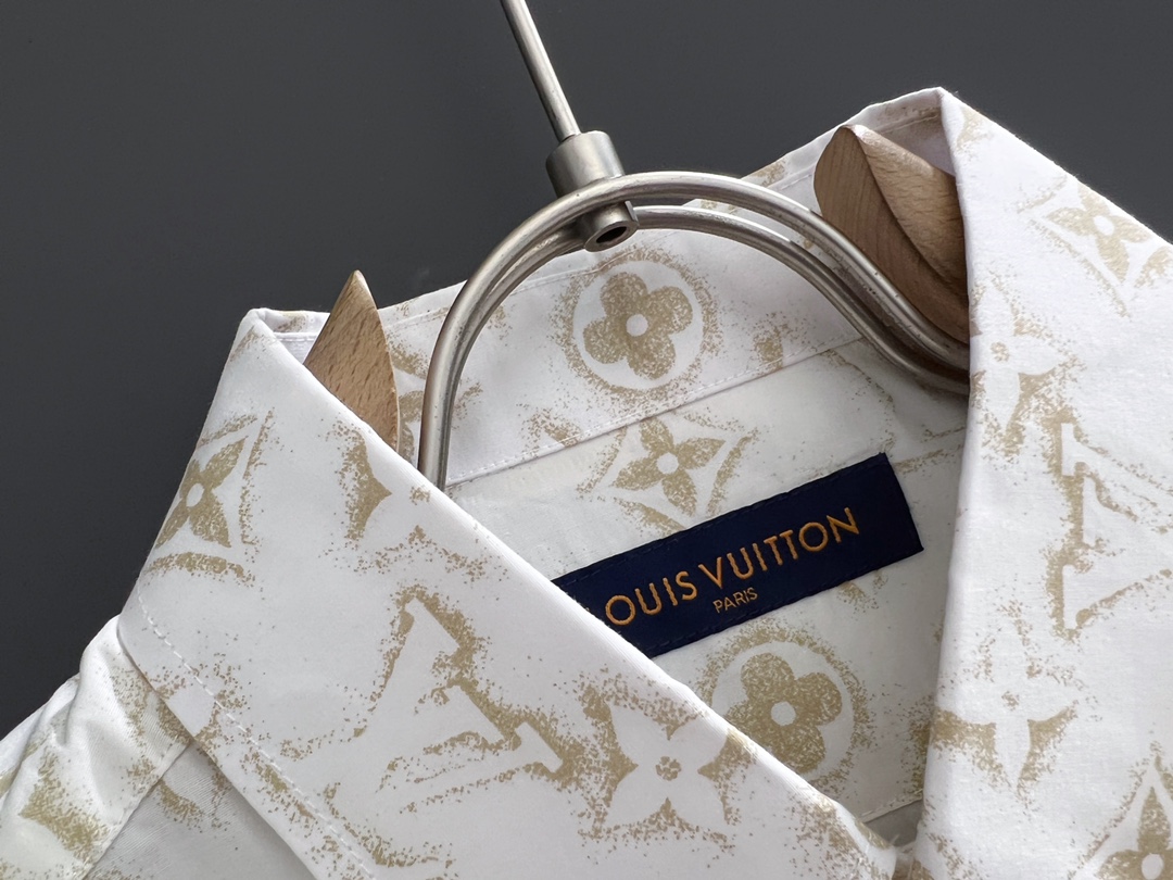 Louis Vuitton Haute Couture Haute Couture Ready-to-Wear Clothing Dress 4