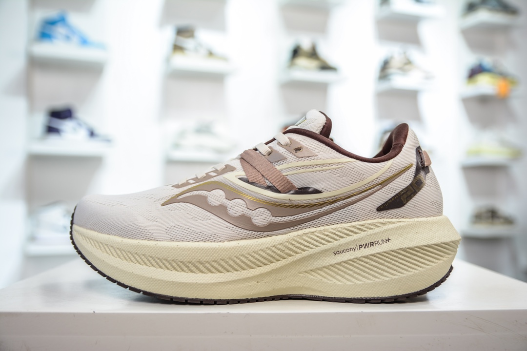 SauconyTriumph20索康