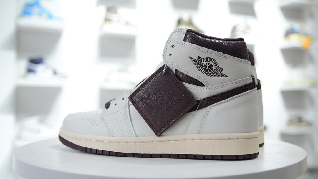 AJ1蛇皮纹鞋码36-47.5总裁F