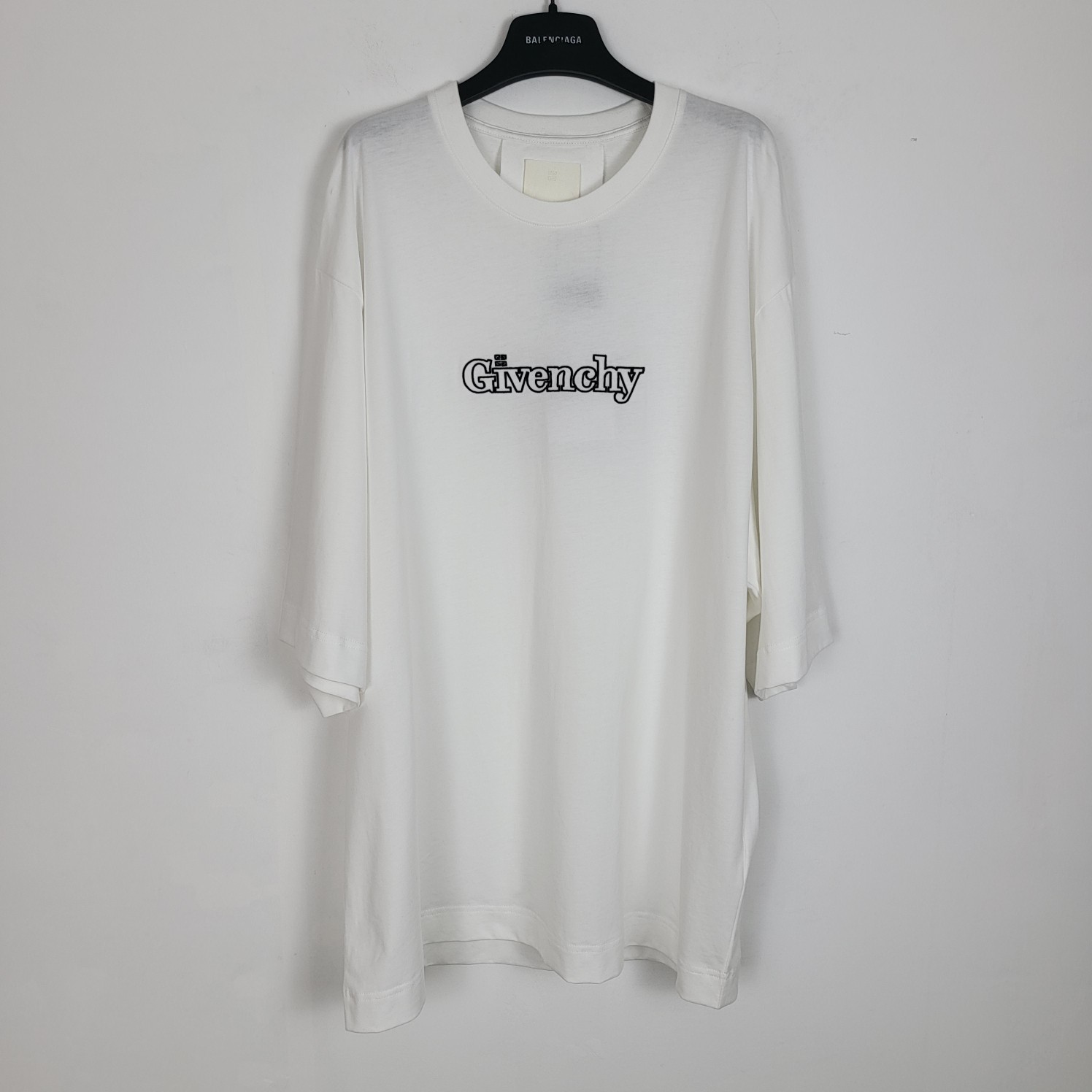 스톤아일랜드 자수 오버핏 반팔 티셔츠 816 Stone Island T Shirt