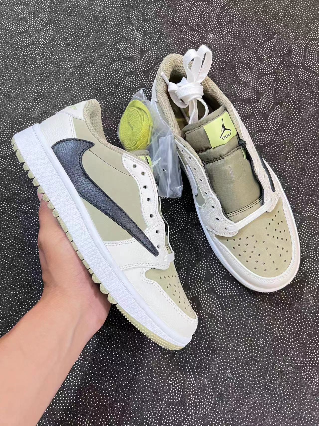 Travis Scott x Air Jordan 1 Low Golf